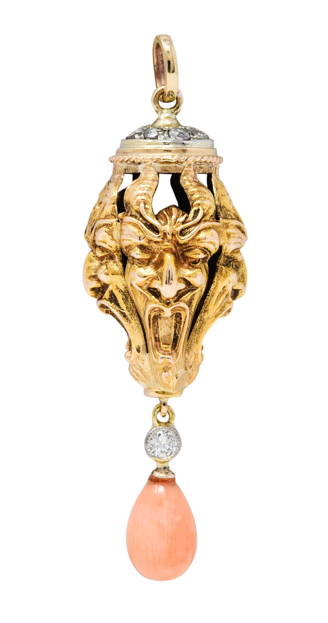 Taille brillant Pendentif diable victorien en or bicolore 18 carats avec diamants et corail rose en vente