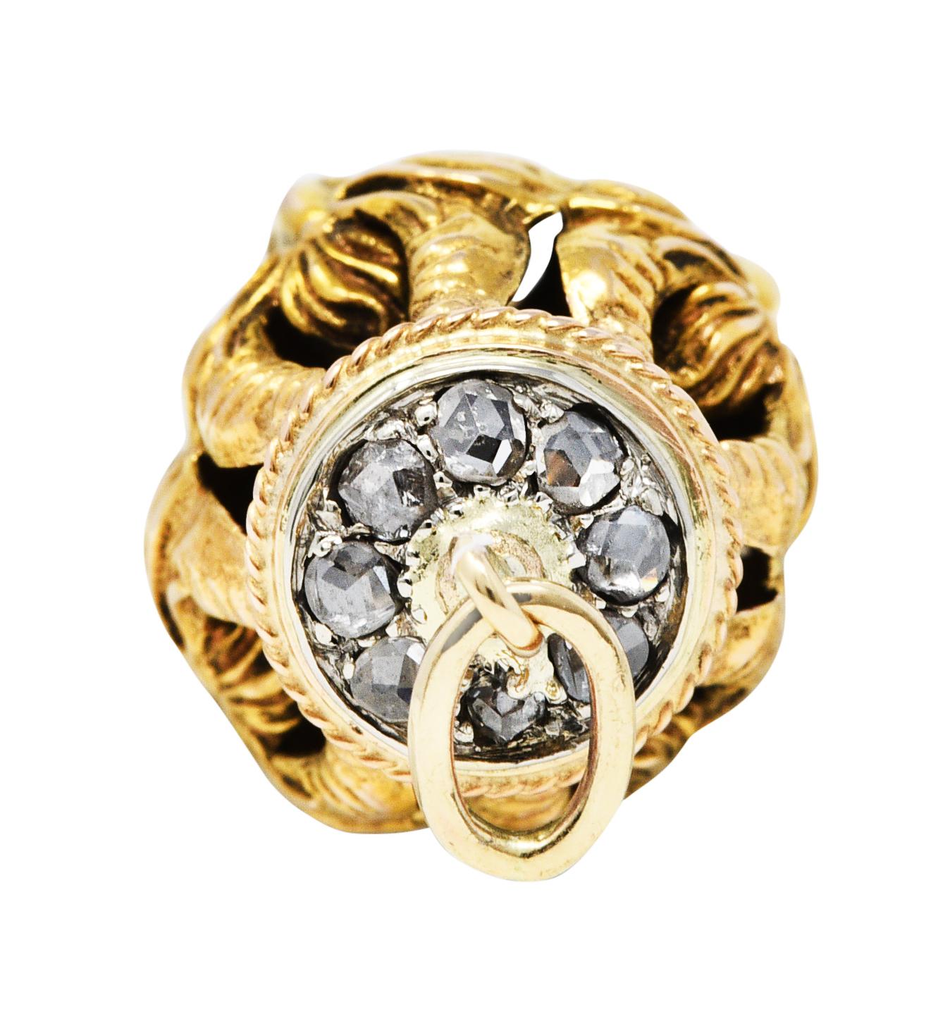 Pendentif diable victorien en or bicolore 18 carats avec diamants et corail rose en vente 1