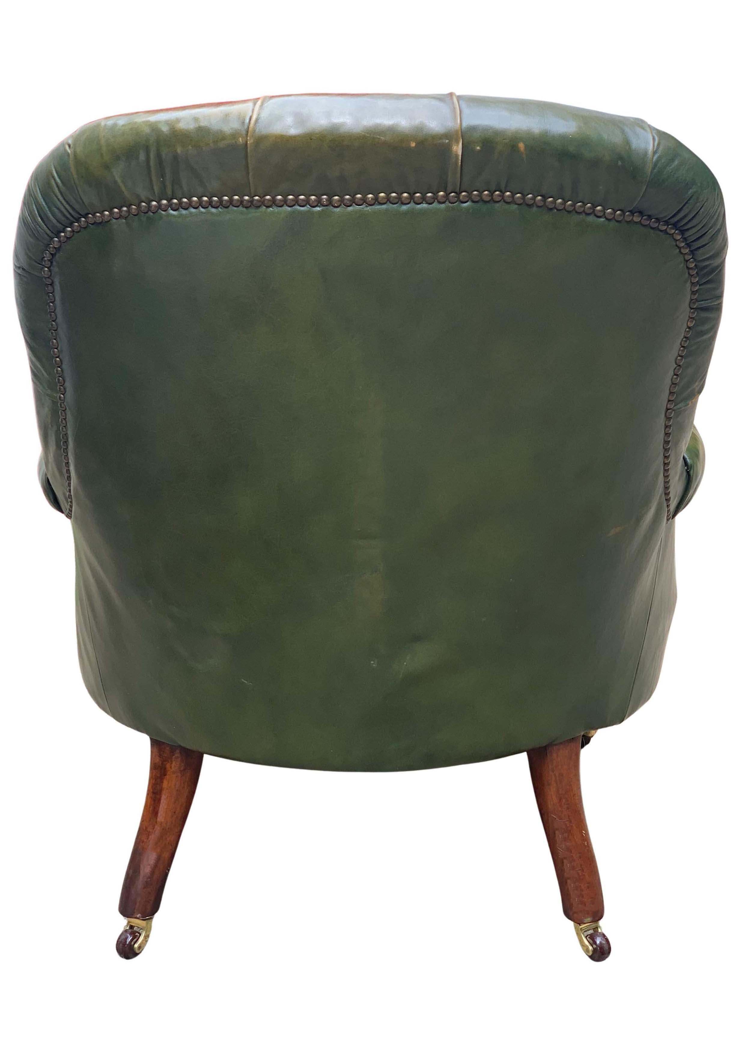 Victorian Polished Racing Green Leather Chesterfield Armchair With Brass Studs For Sale 2