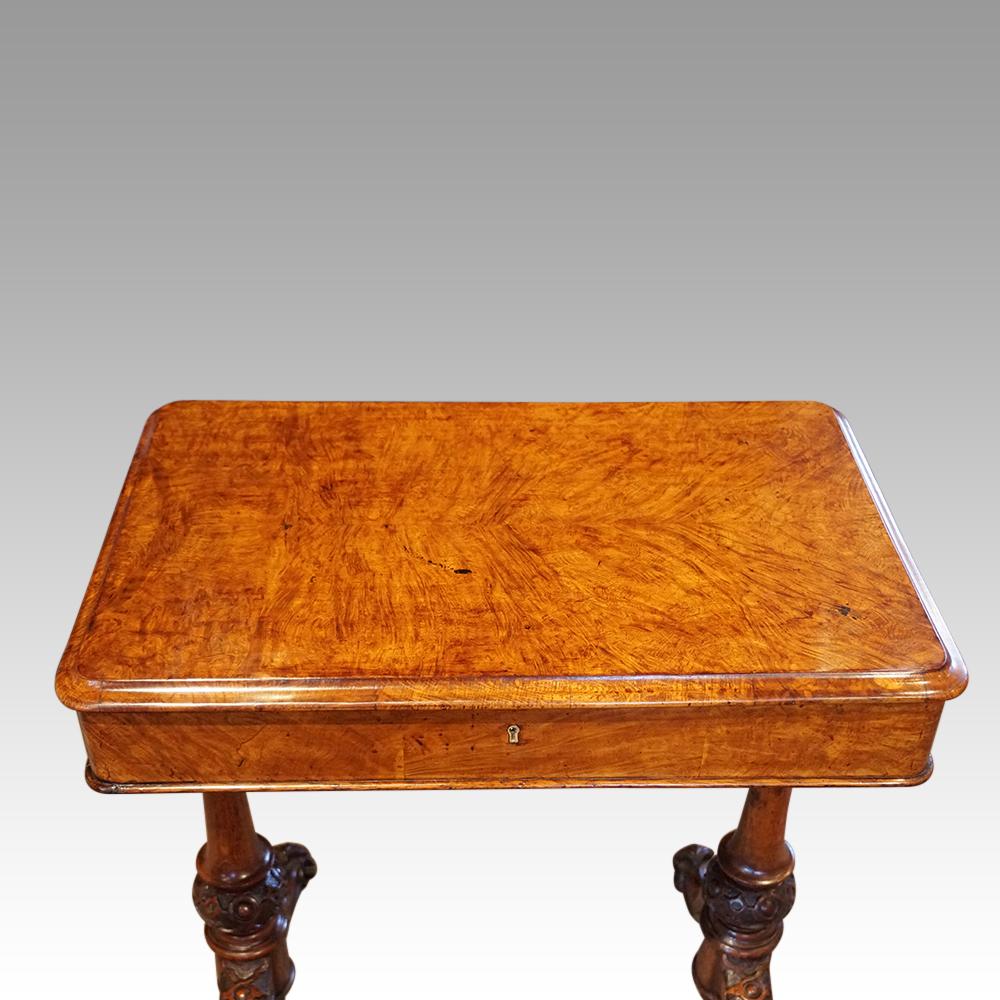 Mesa de trabajo inglesa victoriana de roble Pollard Roble en venta