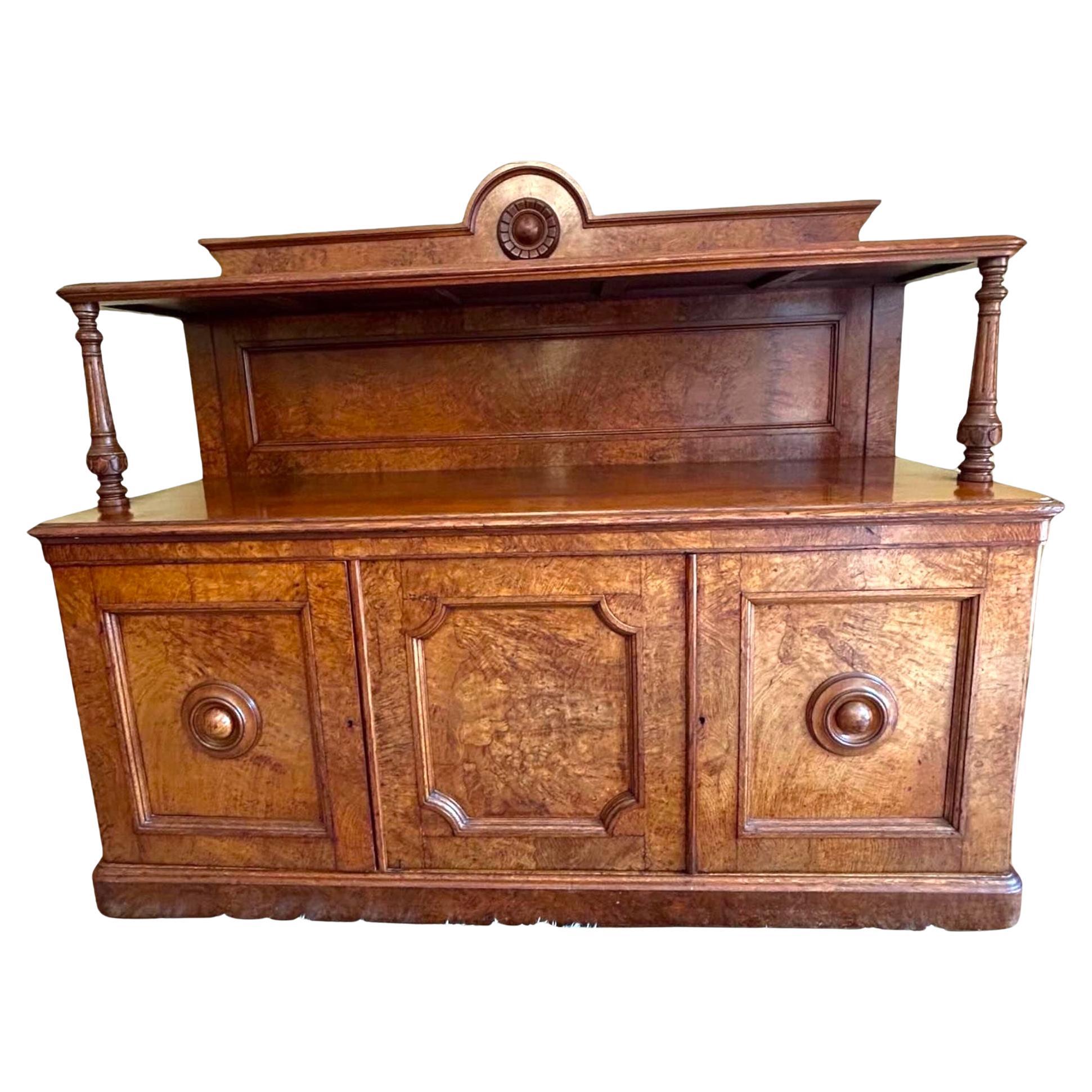 Credenza vittoriana in Oak Oak