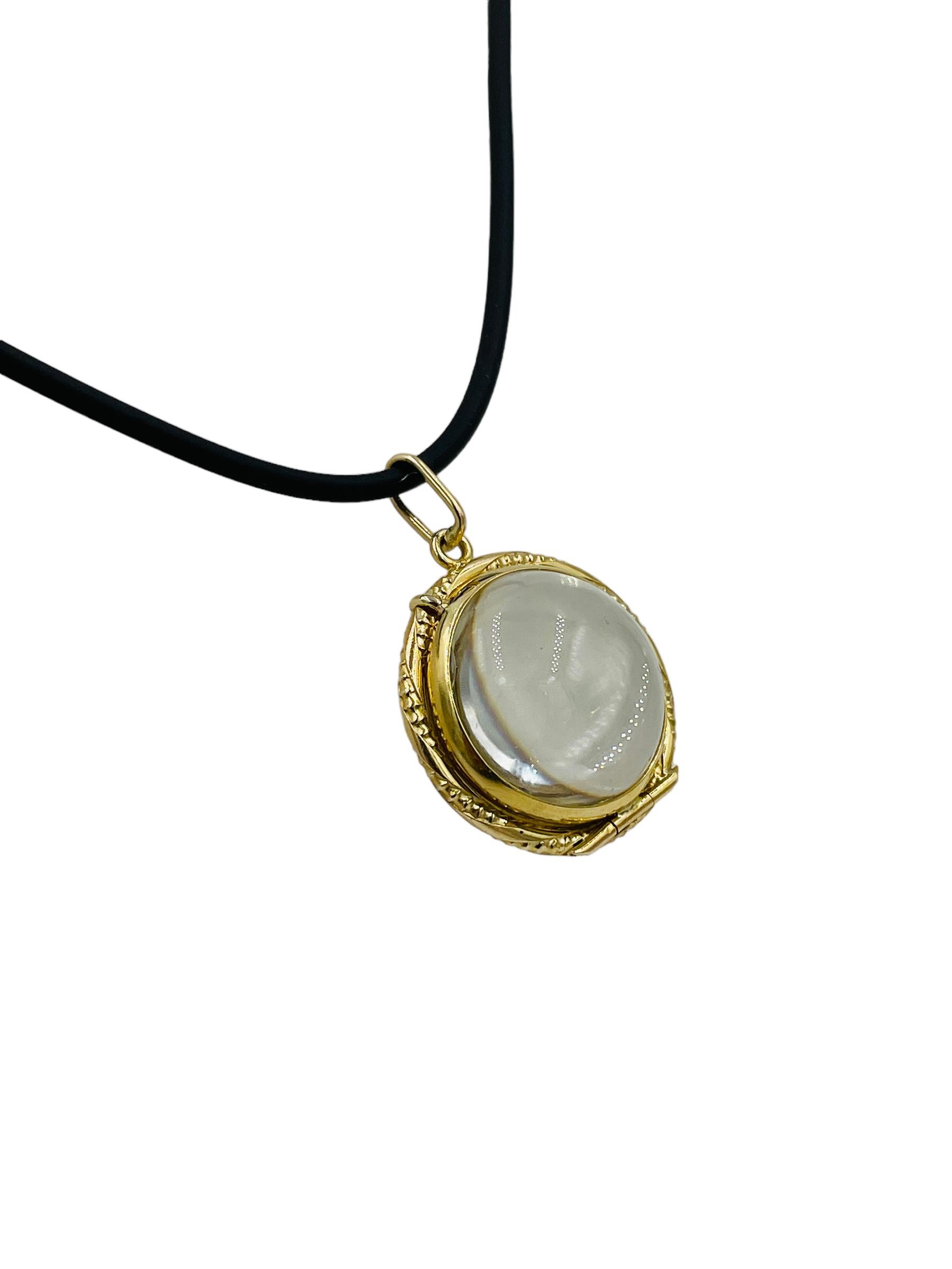  Victorian Pools Of Light 14k Yellow Gold Locket, Ca 1890.

 ABOUT THIS ITEM:  This locket is called Pools of Light because of the reflection of light through the clear rock crystal (clear quartz) stones that form each half of the locket.  The two