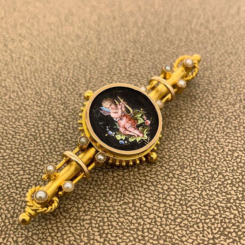Women's or Men's Victorian Porcelain Seed-Pearl Gold Brooch For Sale