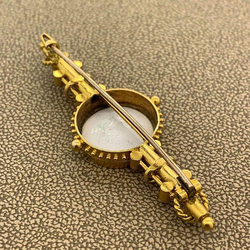 Victorian Porcelain Seed-Pearl Gold Brooch For Sale 2