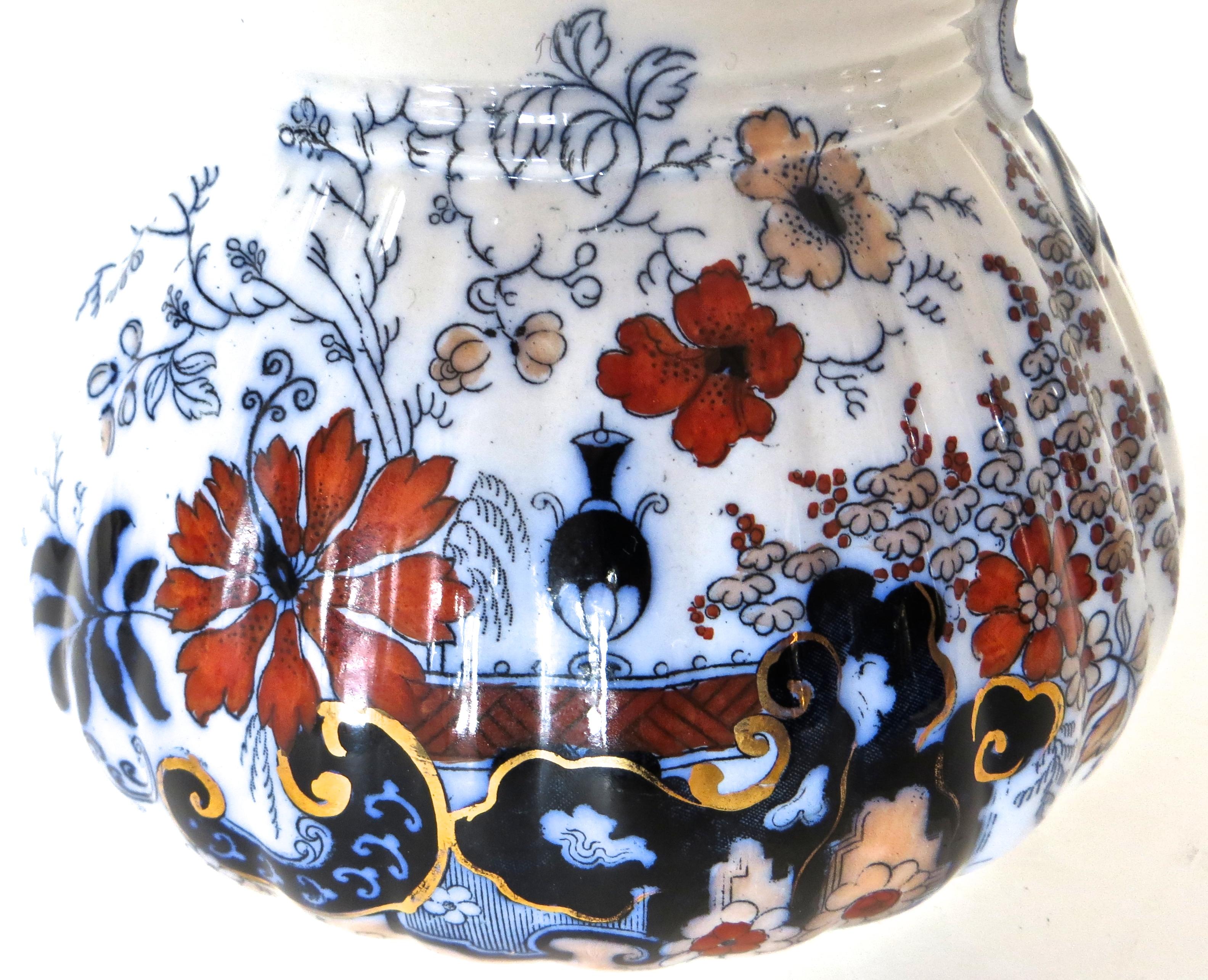 Glazed Victorian Porcelain Spittoon, circa 1880 by Imari, Japan For Sale