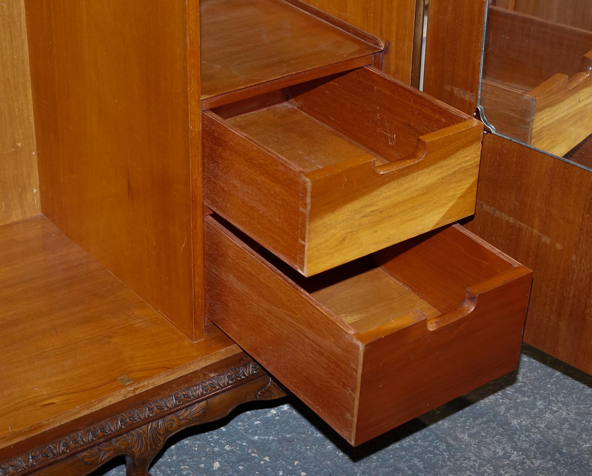 ARMADIO A DUE PORTE VICTORIANO Queen Anne ENGLISH ART DECO BURR WALNUT in vendita 4