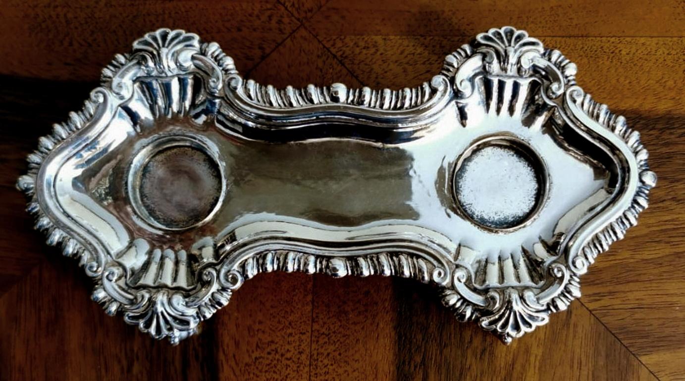 Victorian English Inkwell in Silver Plated, Queen Anne Style  For Sale 8