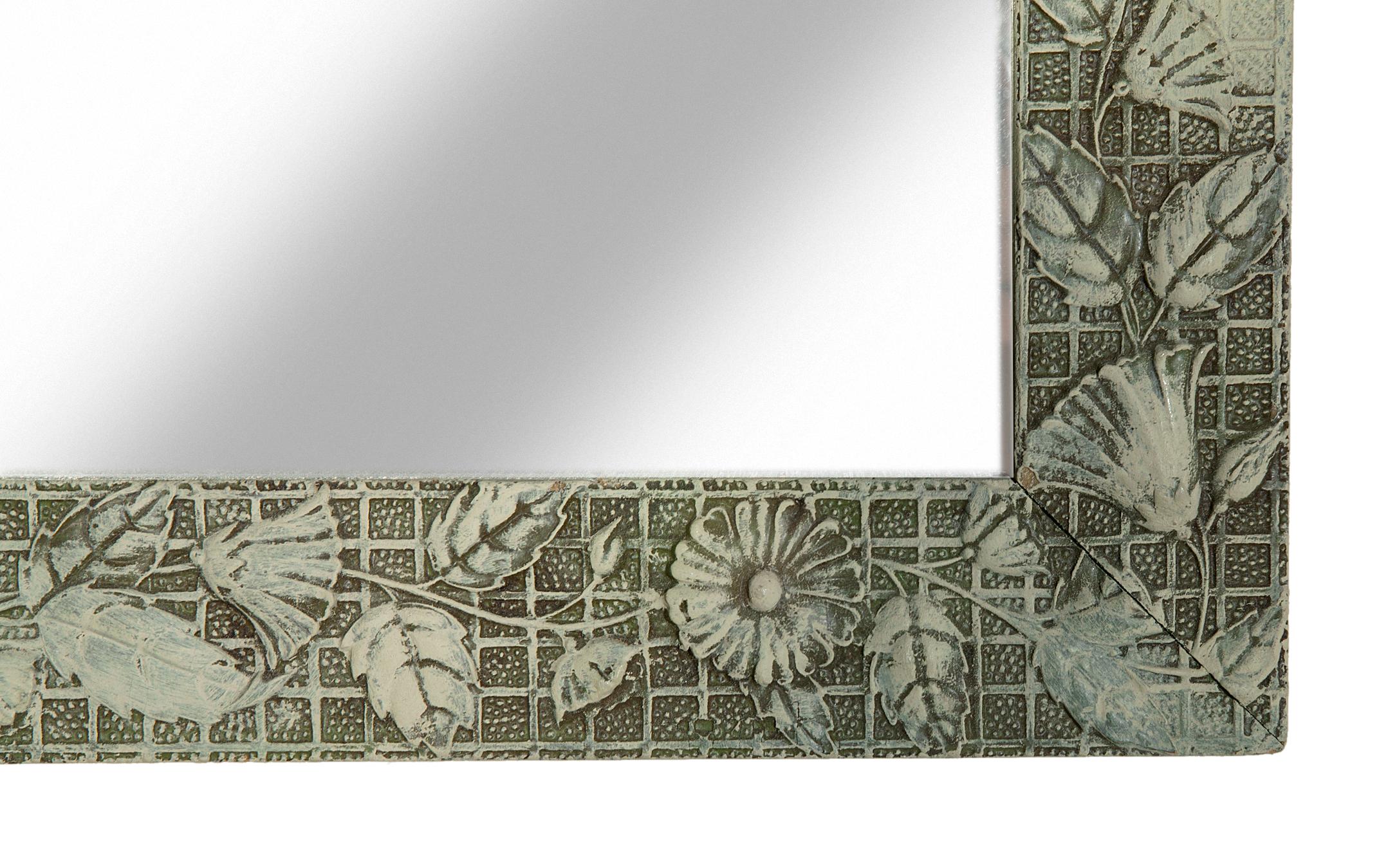 Victorien Miroir rectangulaire victorien avec fleurs sur grille en vente