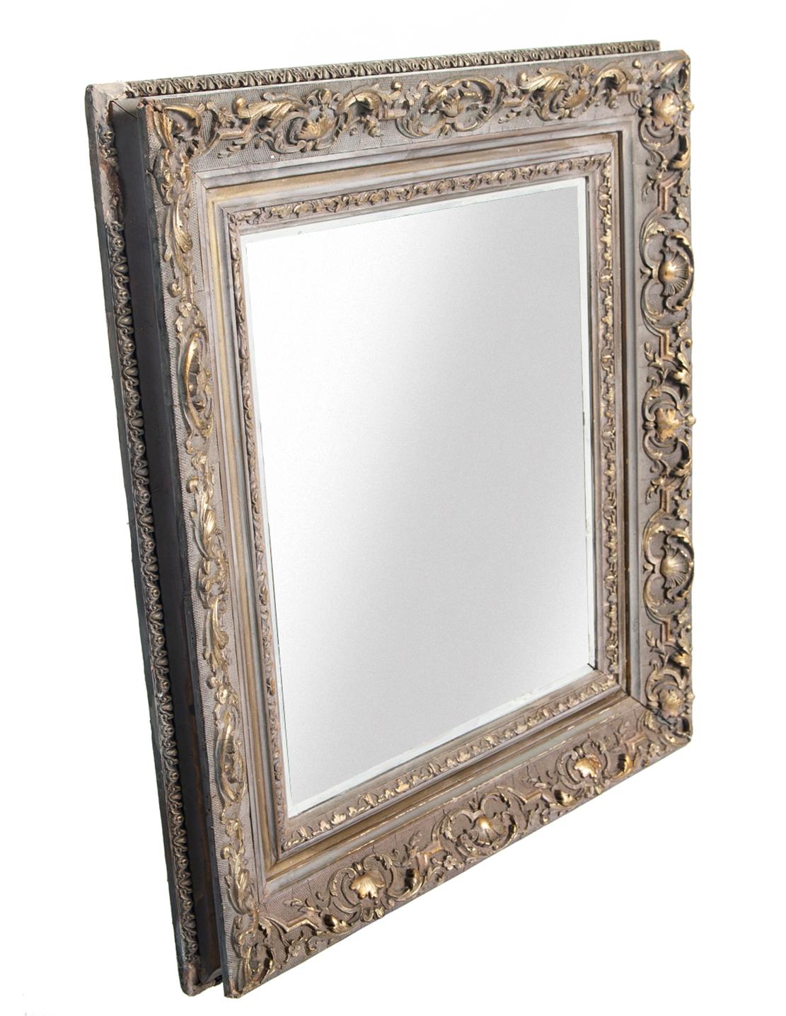 20th Century Victorian Rectangular Painted Mirror with Gilt Accents For Sale