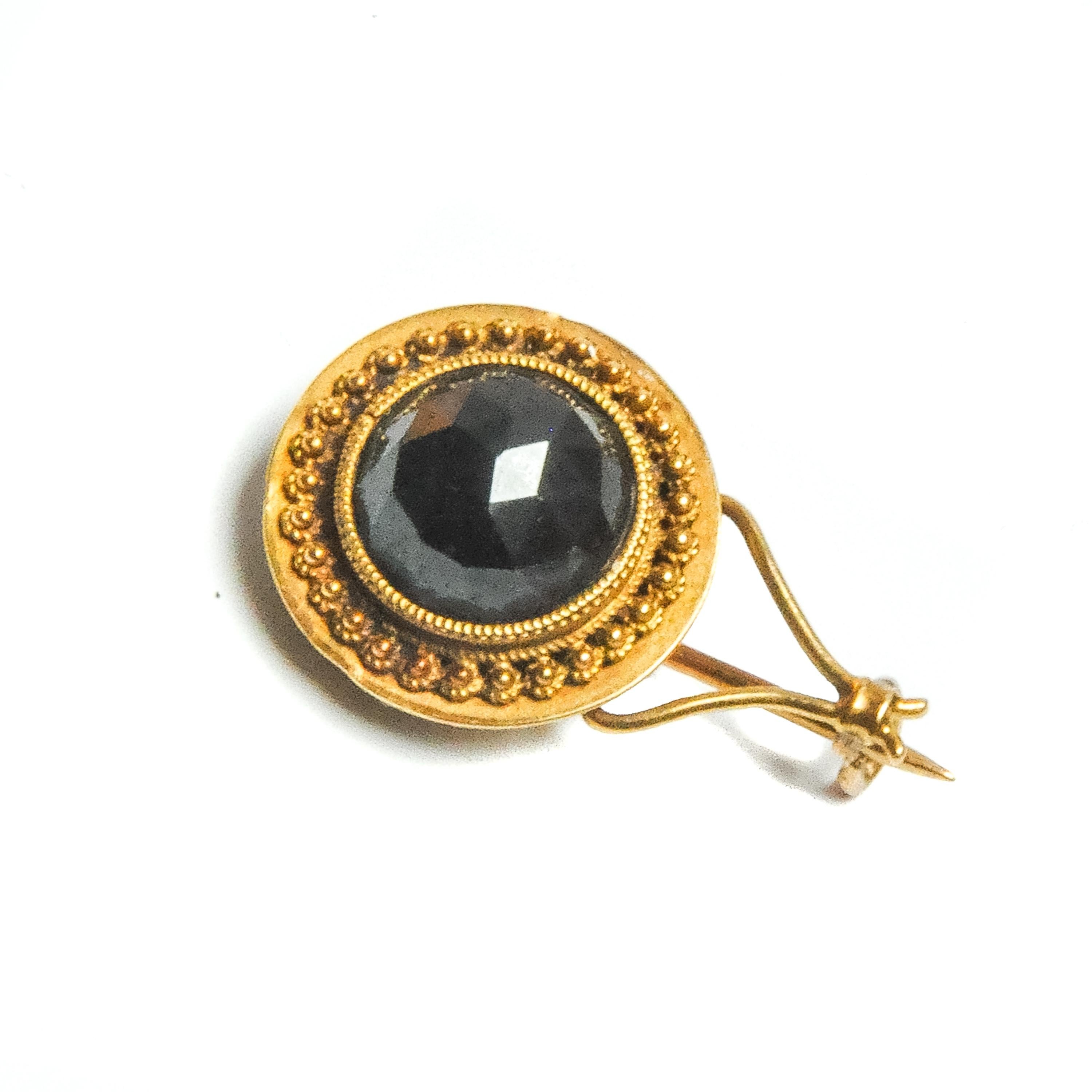 Antique Garnet 14K Gold Cannetille Pin Brooch In Good Condition For Sale In Rotterdam, NL