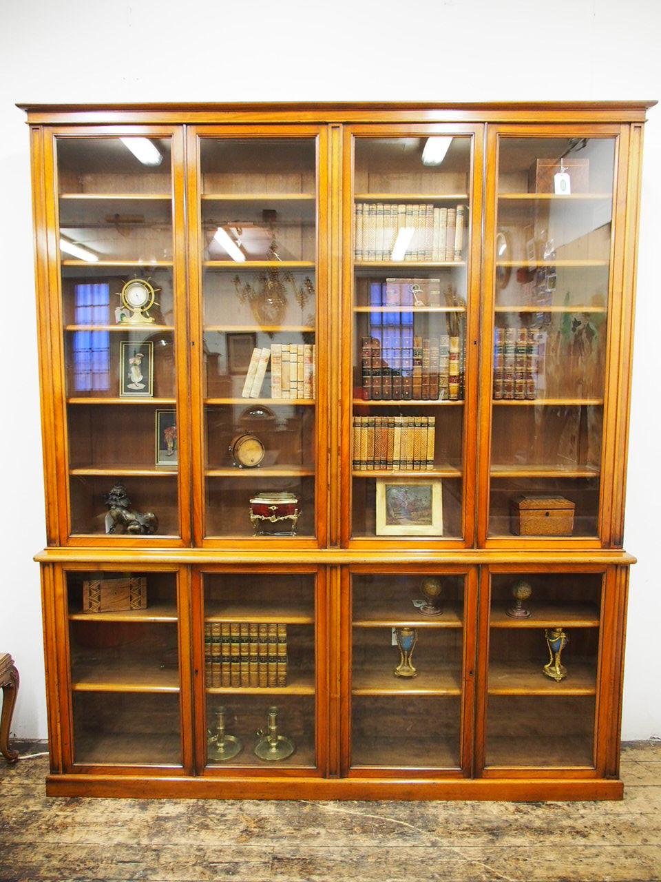 Victorian Red Walnut Cabinet Bookcase or Display Cabinet, circa 1880 8