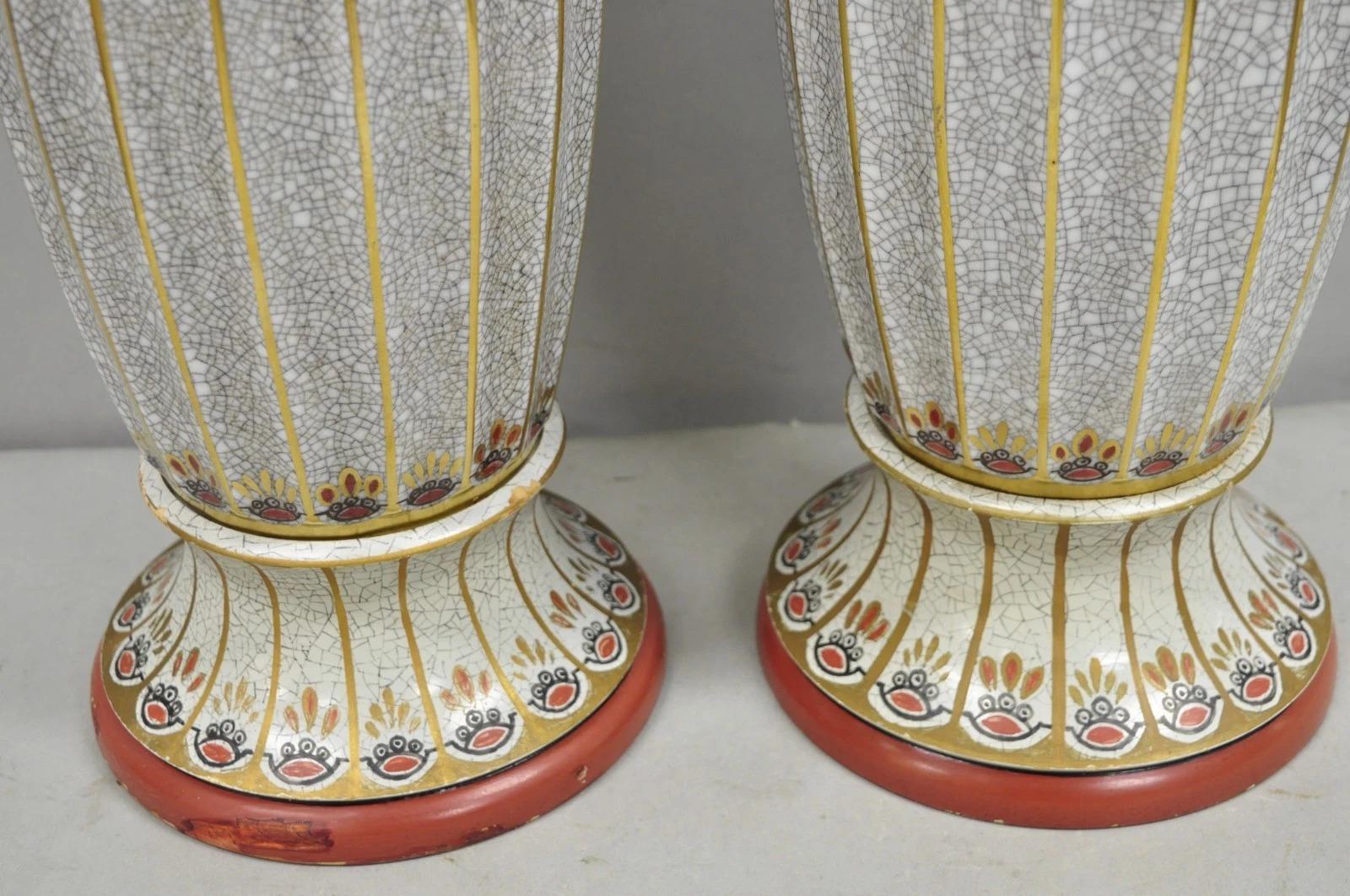 Victorian Red White Floral Painted French Porcelain Jardinière Table Lamps, Pair For Sale 1