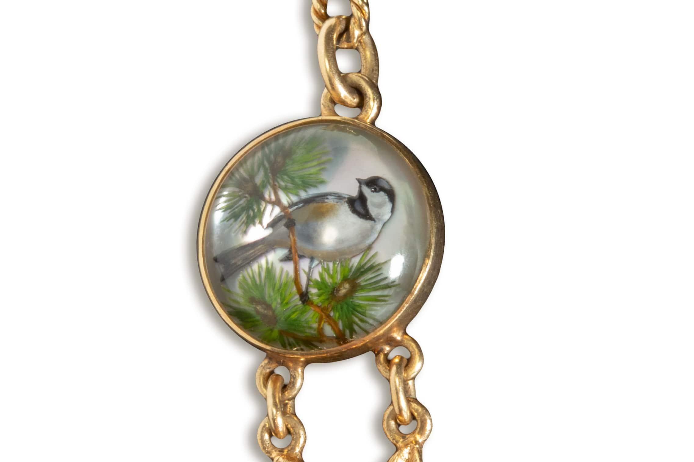 Victorian Reverse Essex Crystal Intaglio Bird Floral Motif Necklace For Sale 7