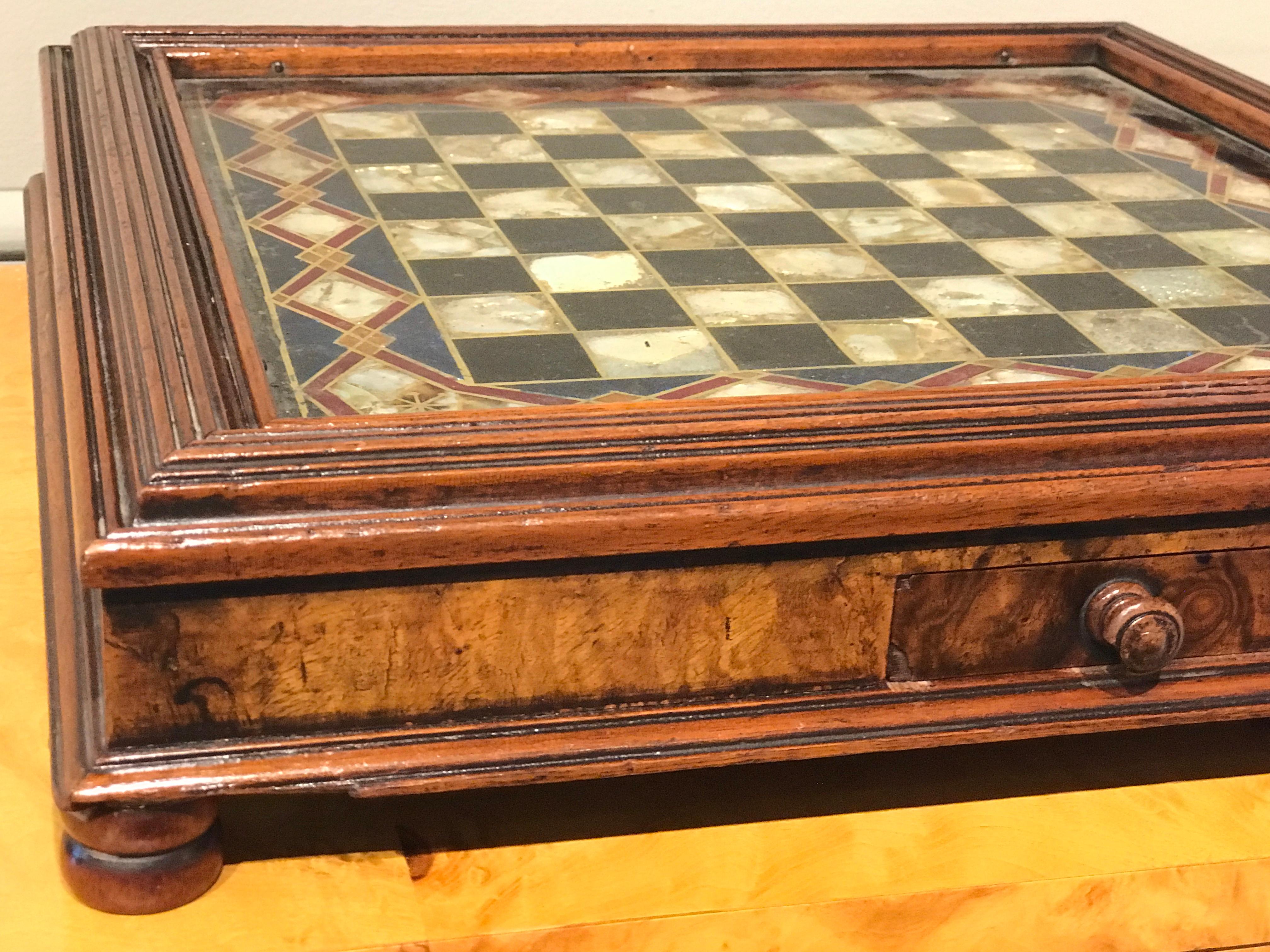 Victorian Reverse Painted Chess Board with Associated Chess Set 2