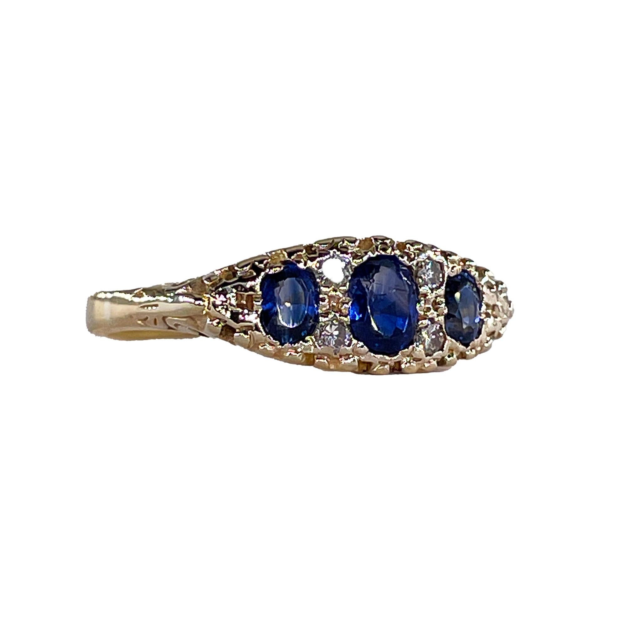 Victorian Revival 1.09ct Vintage GIA  Sapphire & Diamond Trilogy 16k Gold Ring For Sale 15