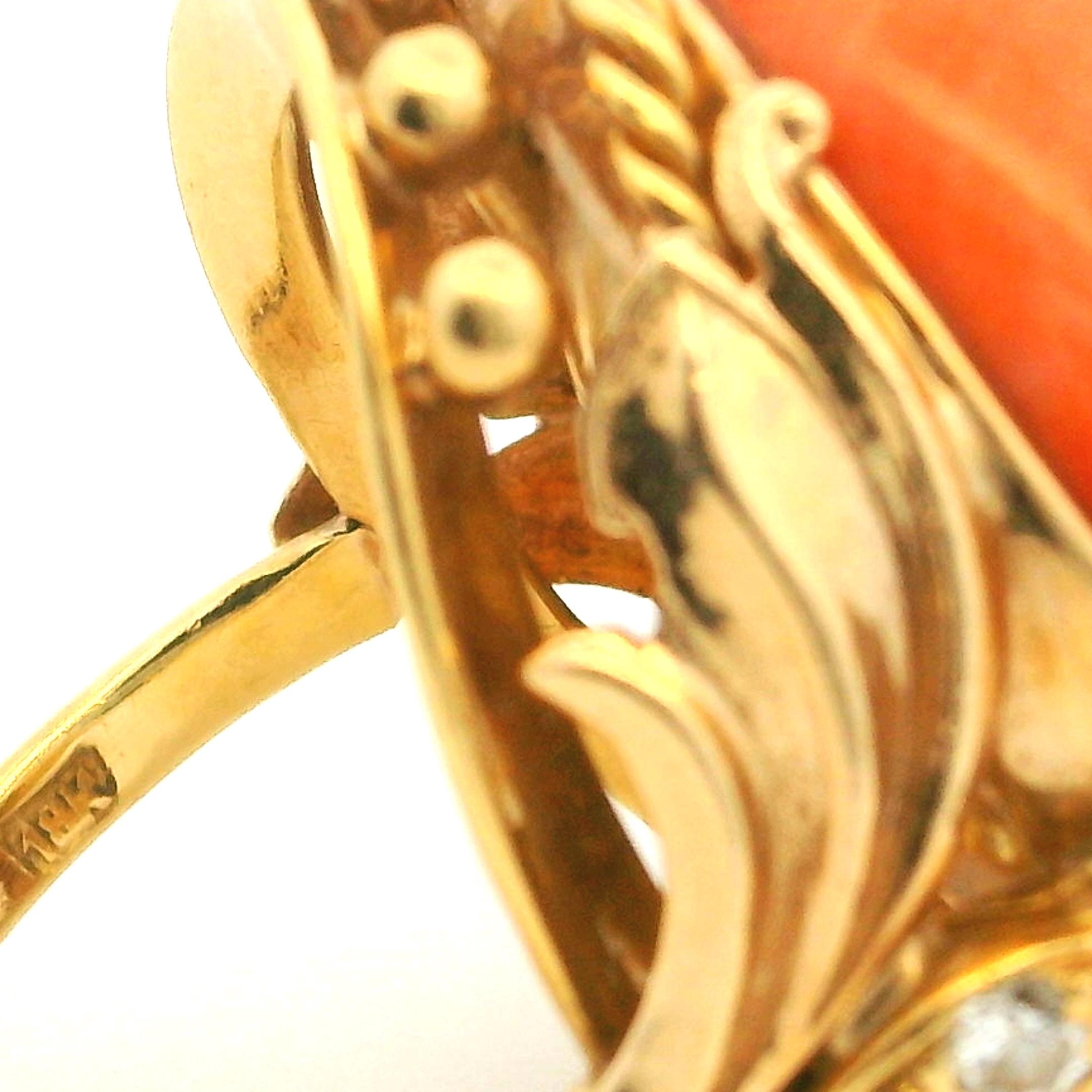 Anello di corallo rotondo e diamanti in oro giallo 14 carati, misura 8 in vendita 3