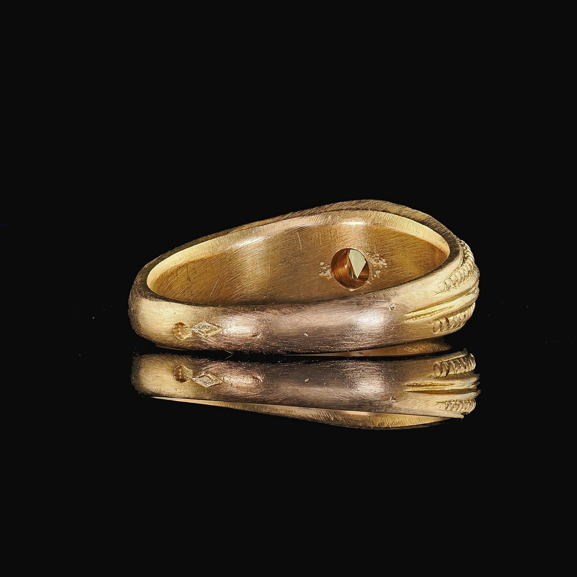 Bague de fiançailles française de style néo- victorien en or vert 18 carats avec diamant taille française en vente 2