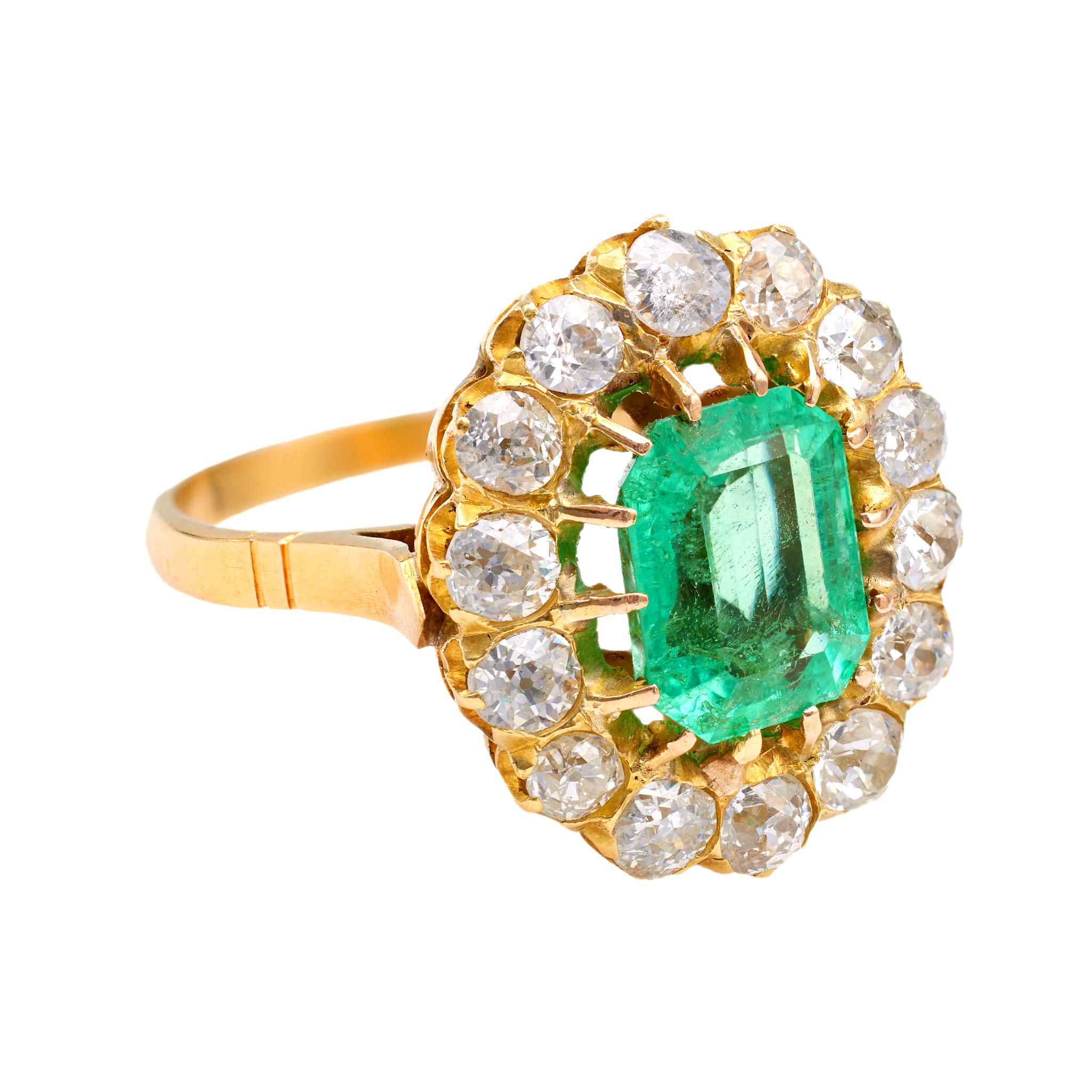 Women's or Men's Victorian Revival GIA 2.50 Carat Colombian Emerald Diamond 18k Gold Cluster Ring For Sale