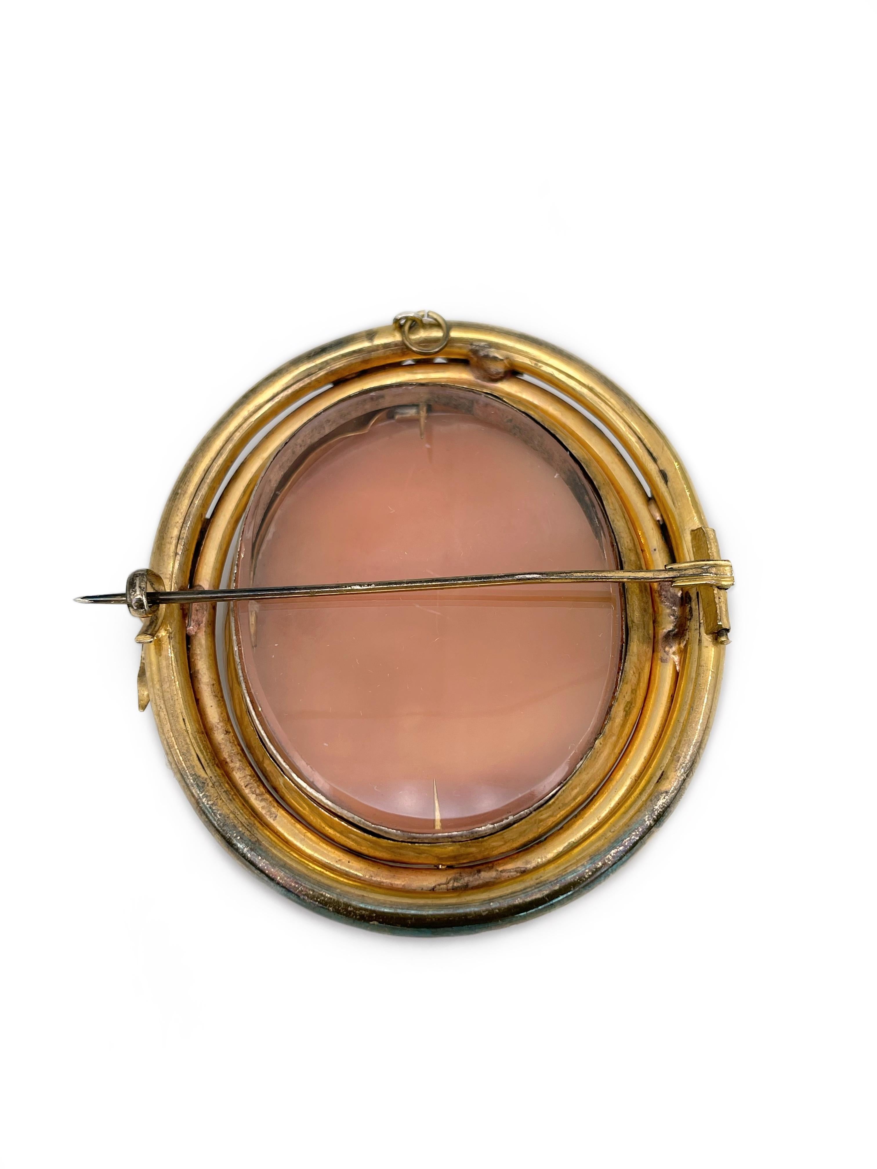 Victorian Right Facing Lady Shell Cameo Large Swivel Brooch For Sale 2