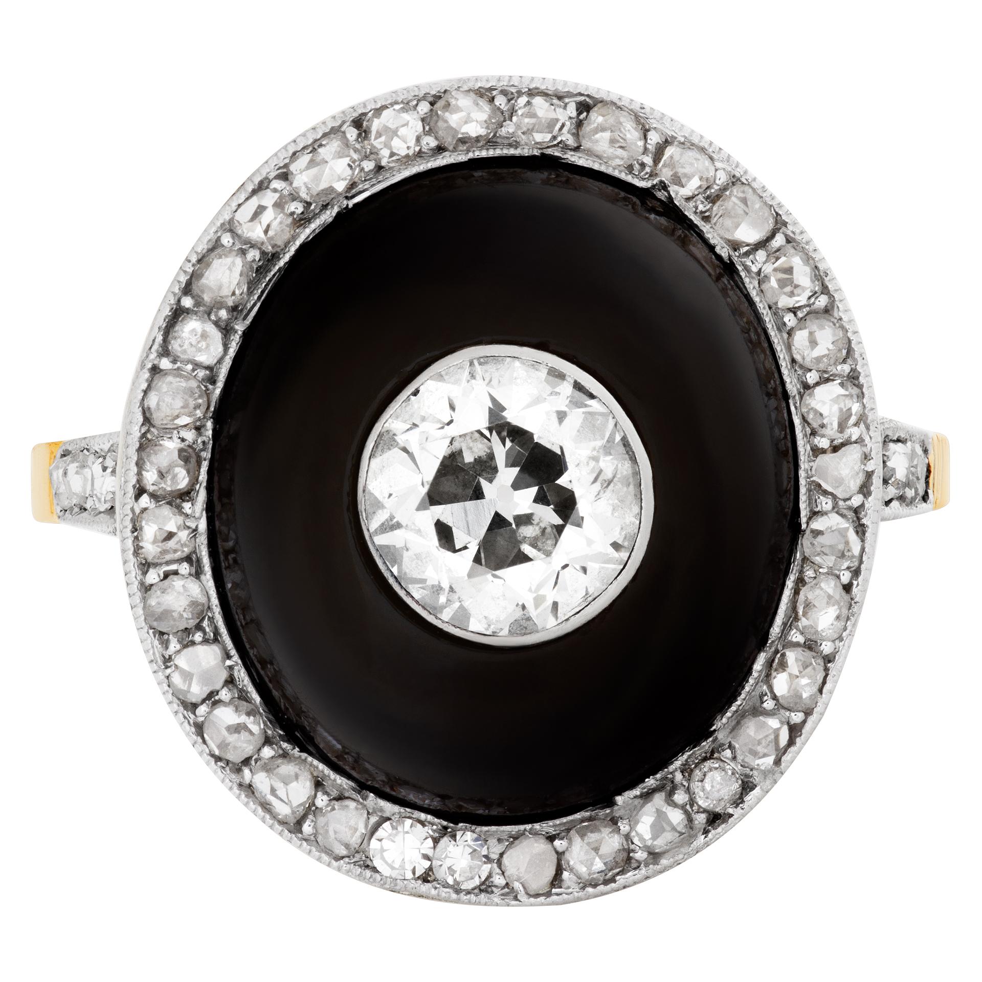 Bague victorienne vintage en 14k avec un diamant central de taille européenne d'environ 1 carat, couleur J, pureté SI1 ; dans un onyx diomé entouré d'un chaton de diamants taille rose. Taille 6.5
