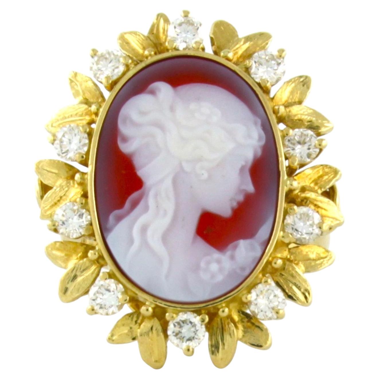 Victorian Ring with cameo and brilliant cut diamonds up to 0.72ct 18k gold For Sale
