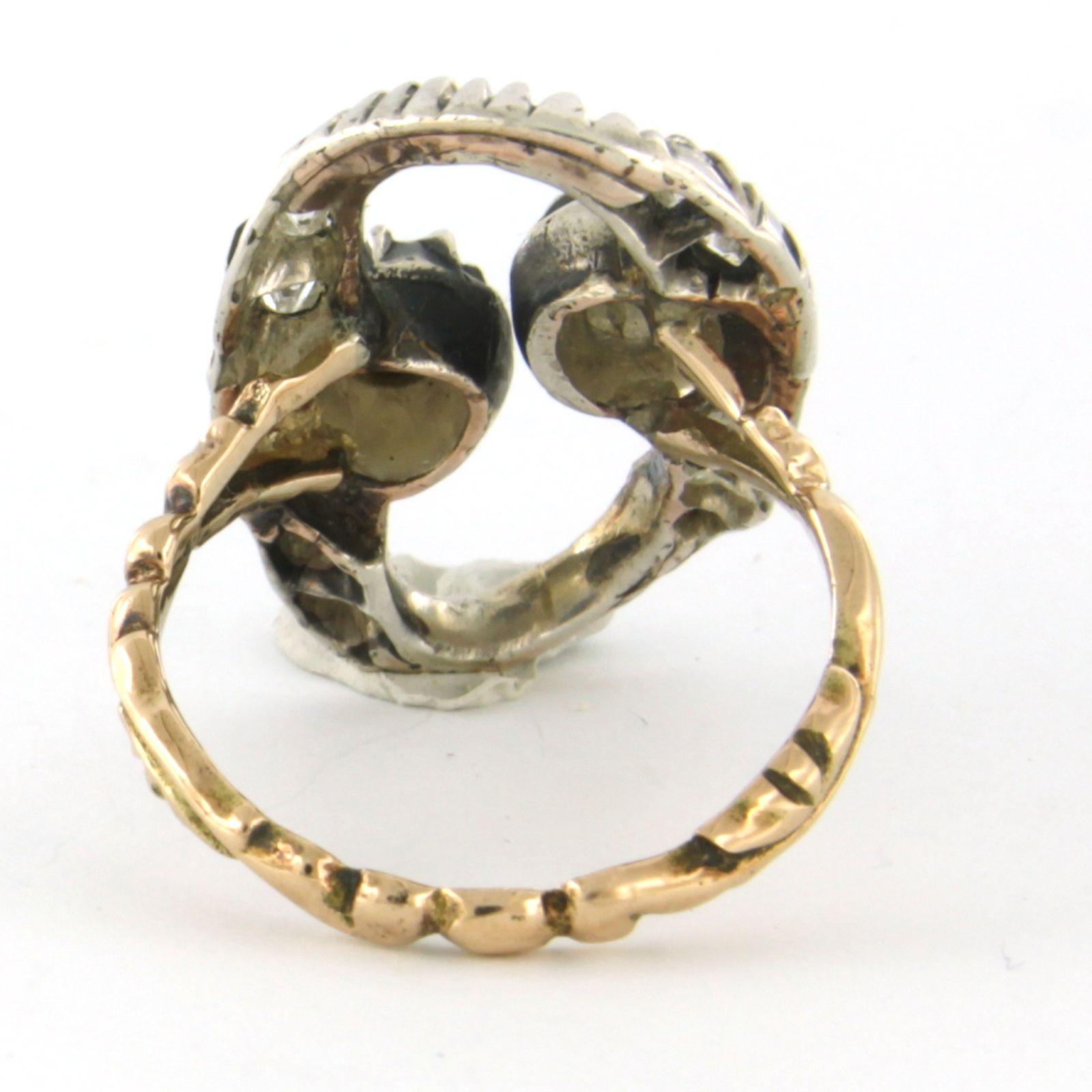 Victorian ring with old mine cut diamonds up to 0.70ct 14k gold and silver In Excellent Condition For Sale In The Hague, ZH
