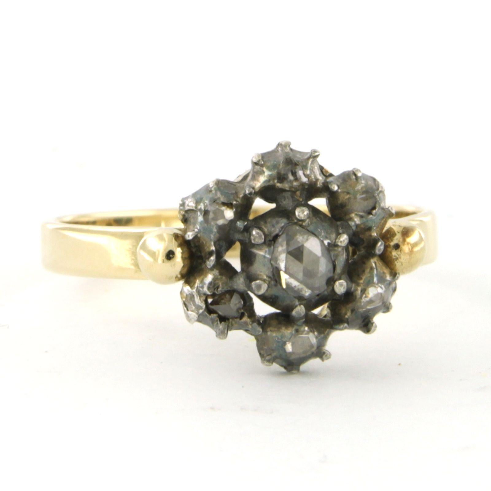 Début de l'époque victorienne Bague victorienne avec diamants taille rose jusqu'à 0,10 carat or et argent 14 carats en vente