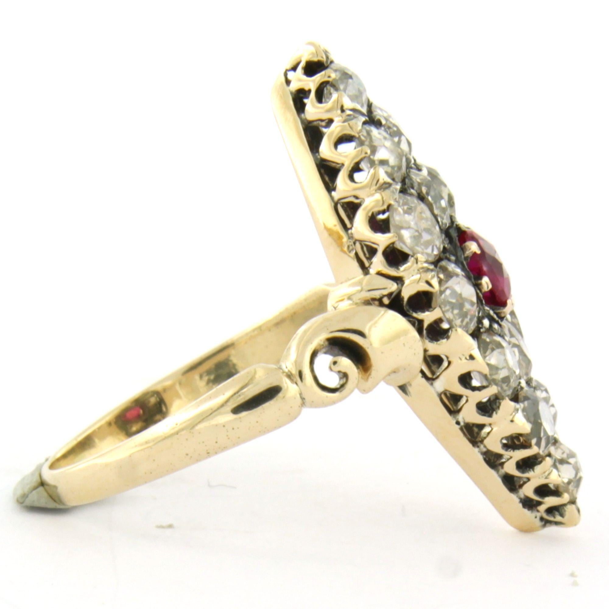 Early Victorian Victorian ring with ruby and old mine cut diamonds up to 1.20ct 14k gold For Sale