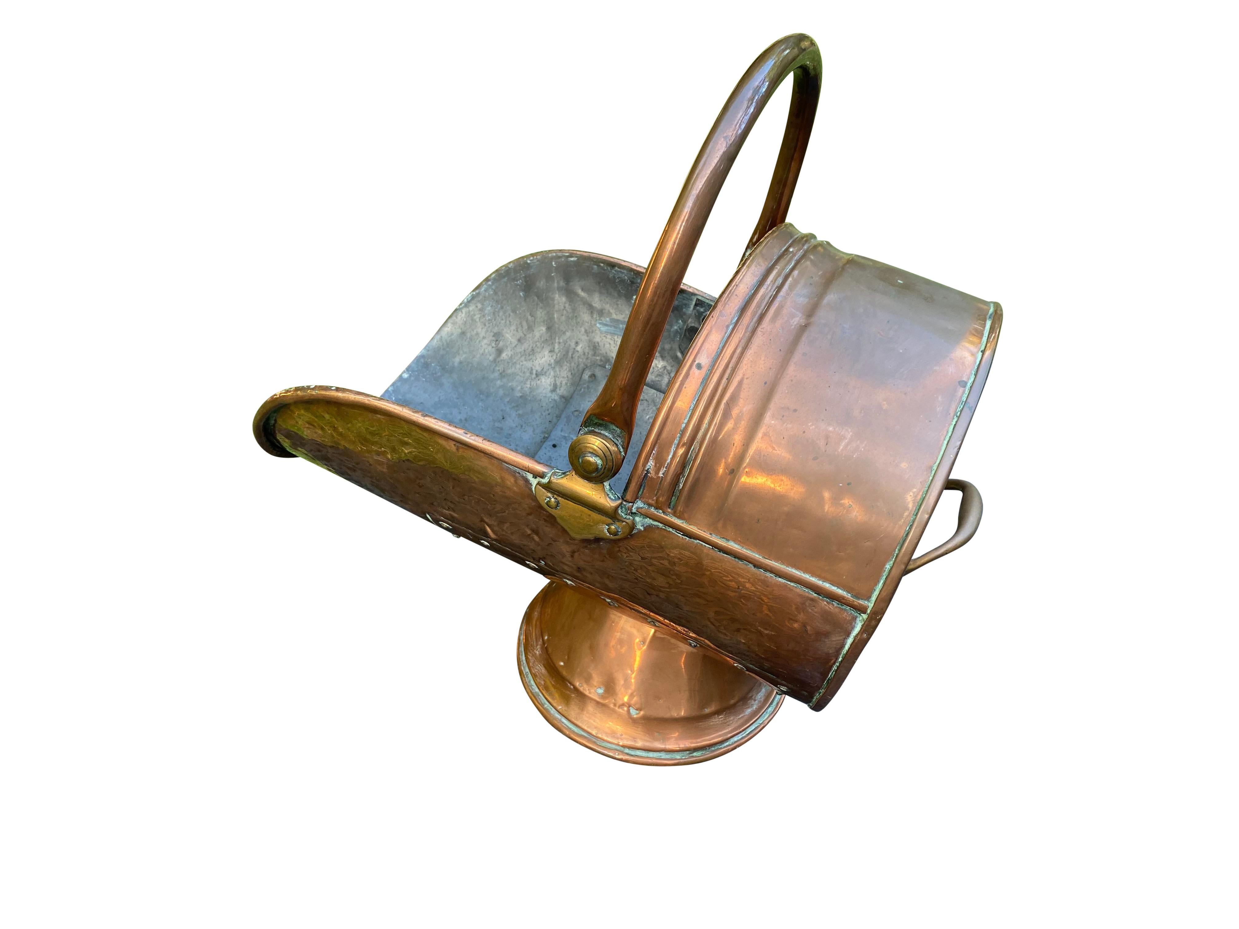 Victorian Riveted Copper Brass Coal Bucket with Handled Helmet, 19th Century For Sale 8