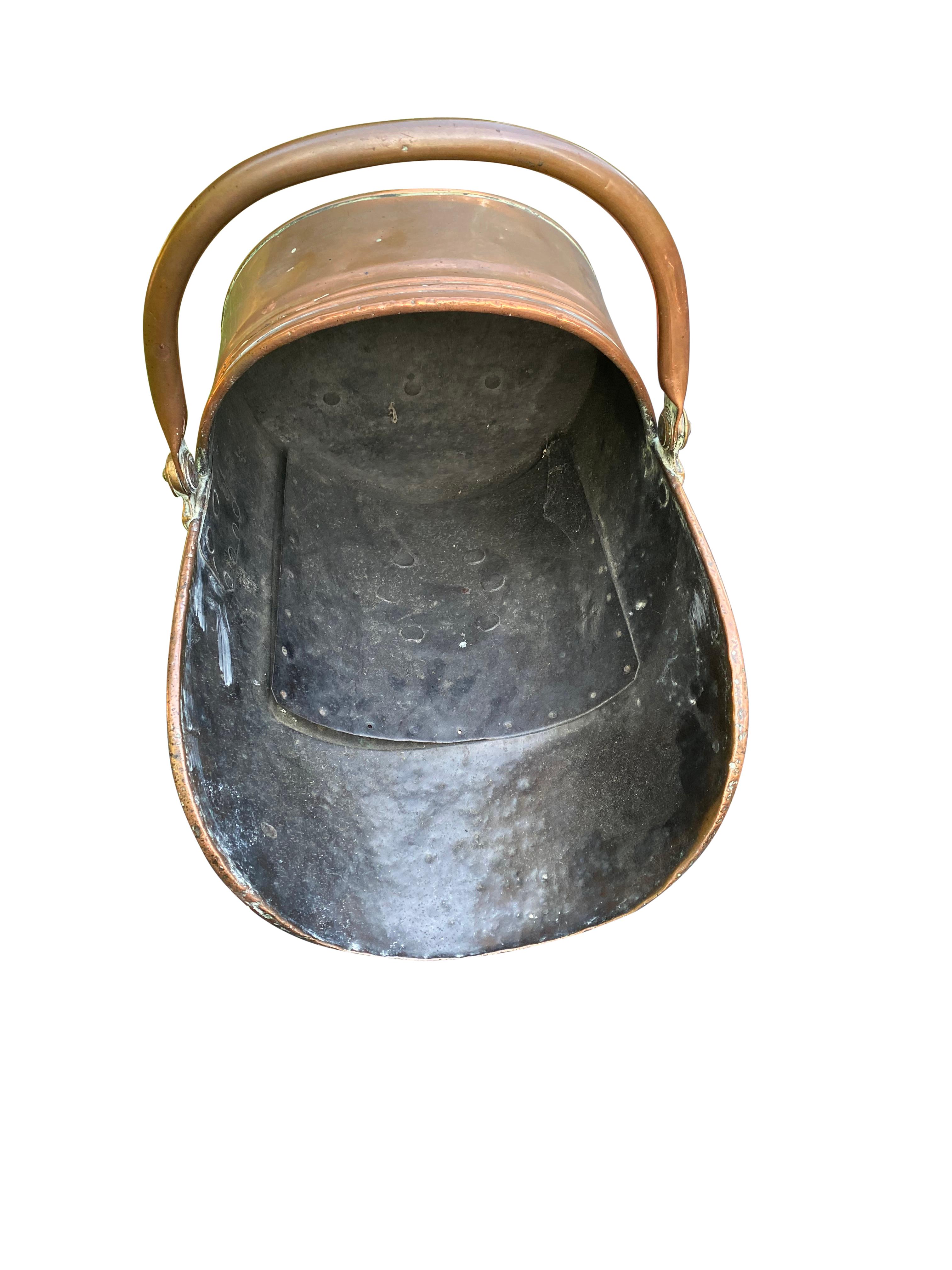 Victorian Riveted Copper Brass Coal Bucket with Handled Helmet, 19th Century For Sale 9