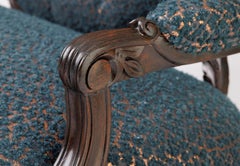 Viktorianisches Rokoko-Revival-Sofa in Temperley London x Romo: Der Mitternachtsleopard