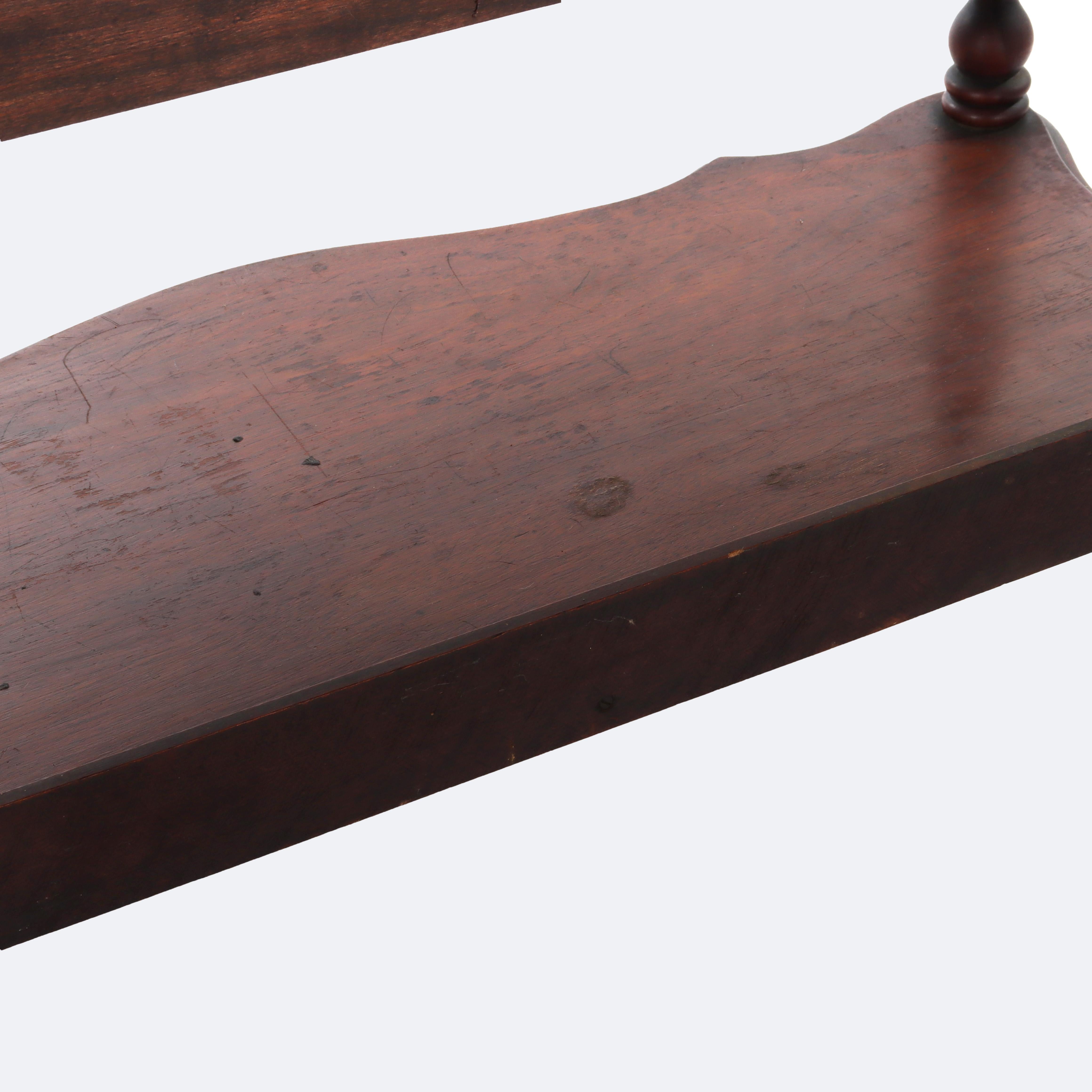 Etapa victoriana rococó de nogal con frente abatible C1890 en venta 11