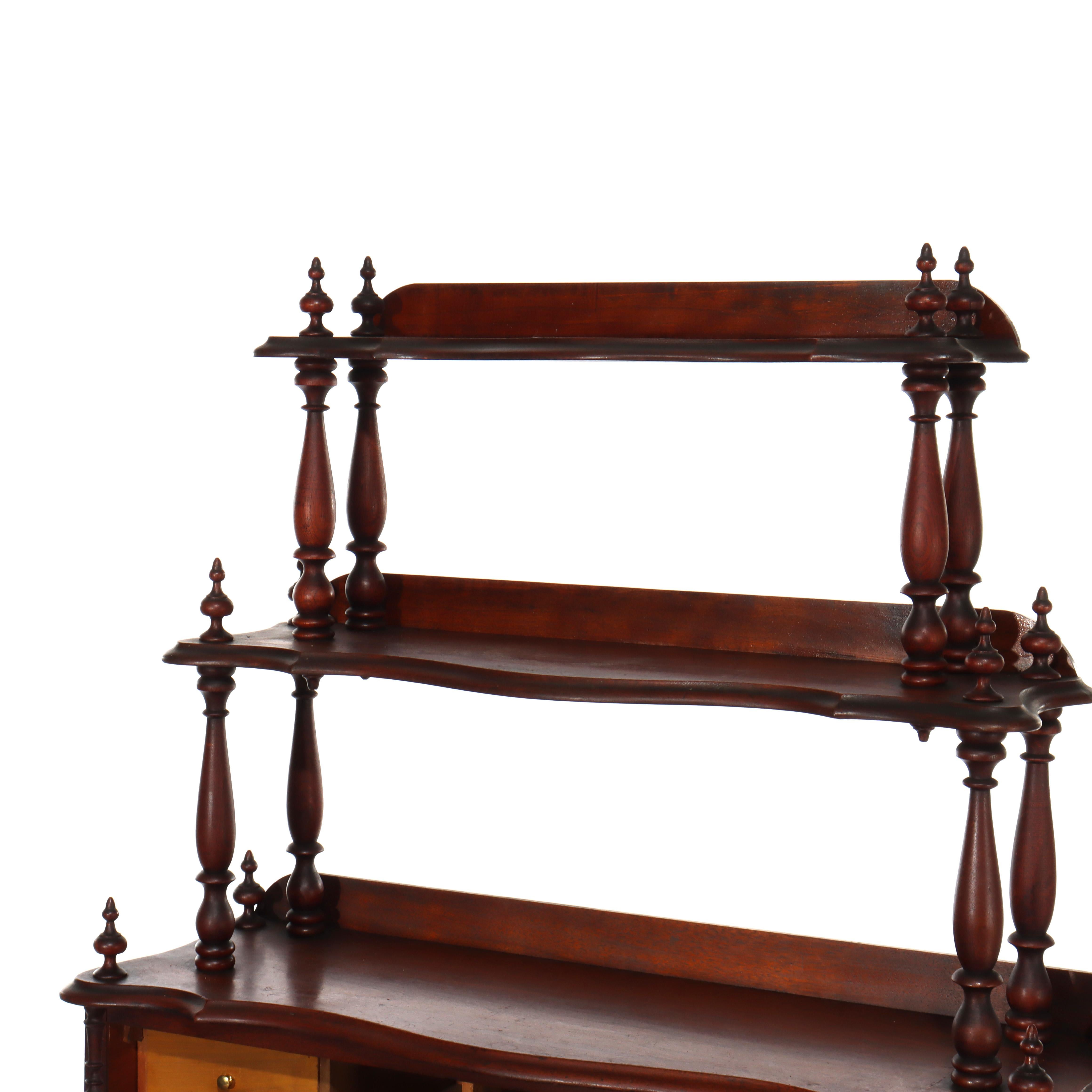 Etapa victoriana rococó de nogal con frente abatible C1890 en venta 2