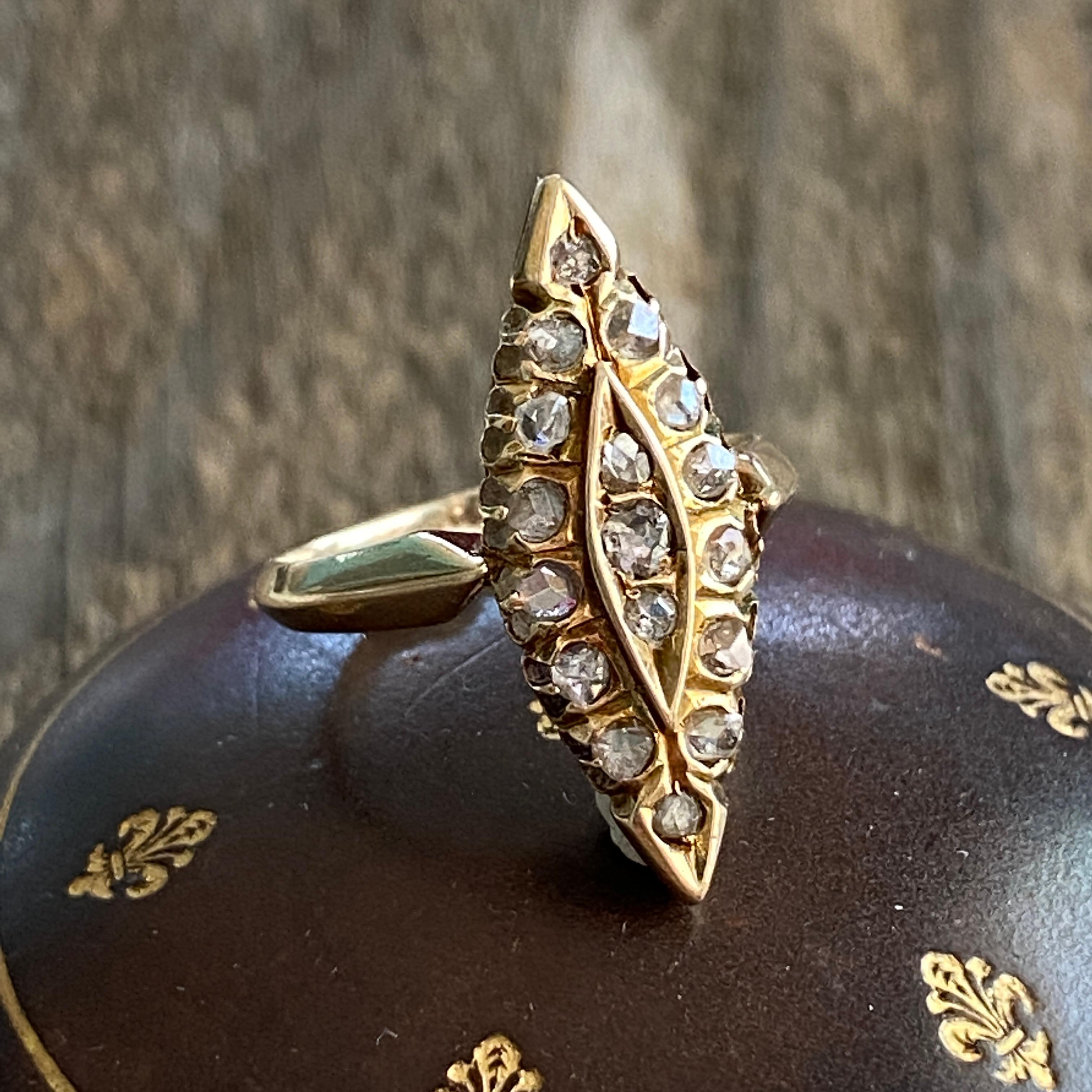 Viktorianischer Navette 14K Goldring mit Diamant im Rosenschliff im Angebot 1