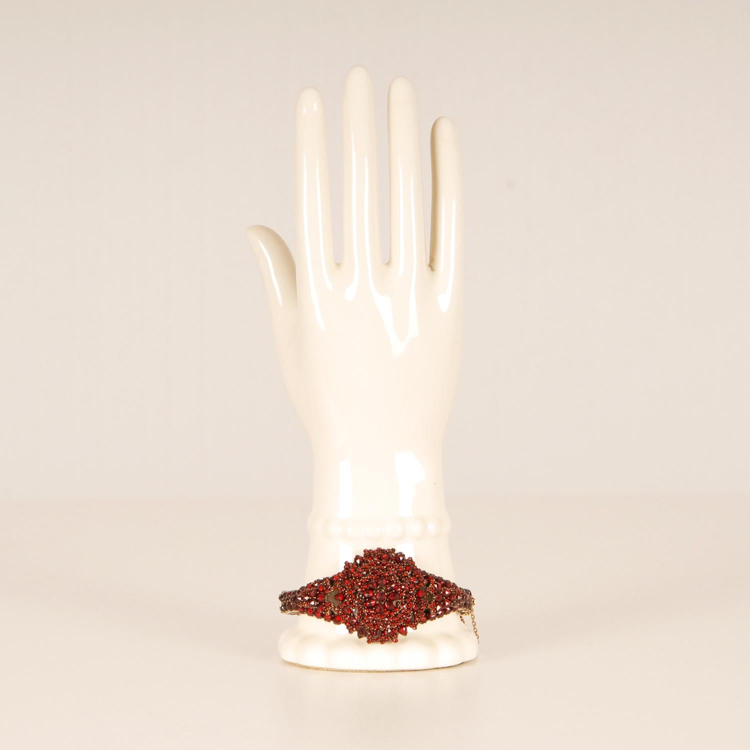 Hand-Crafted Victorian Rose Cut Garnets Bohemian Bangle Bracelet 19th Century For Sale