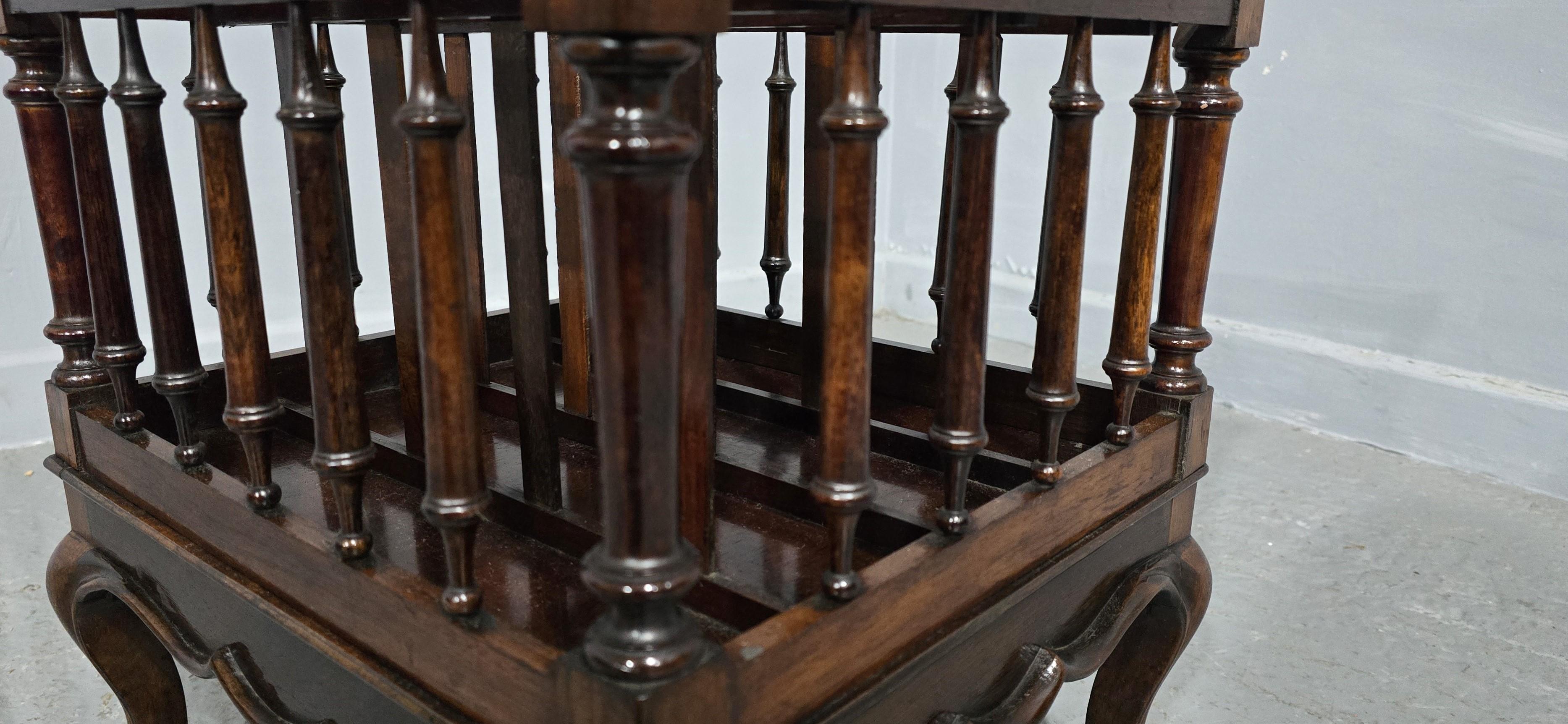 Canterbury vittoriano in palissandro in vendita 4