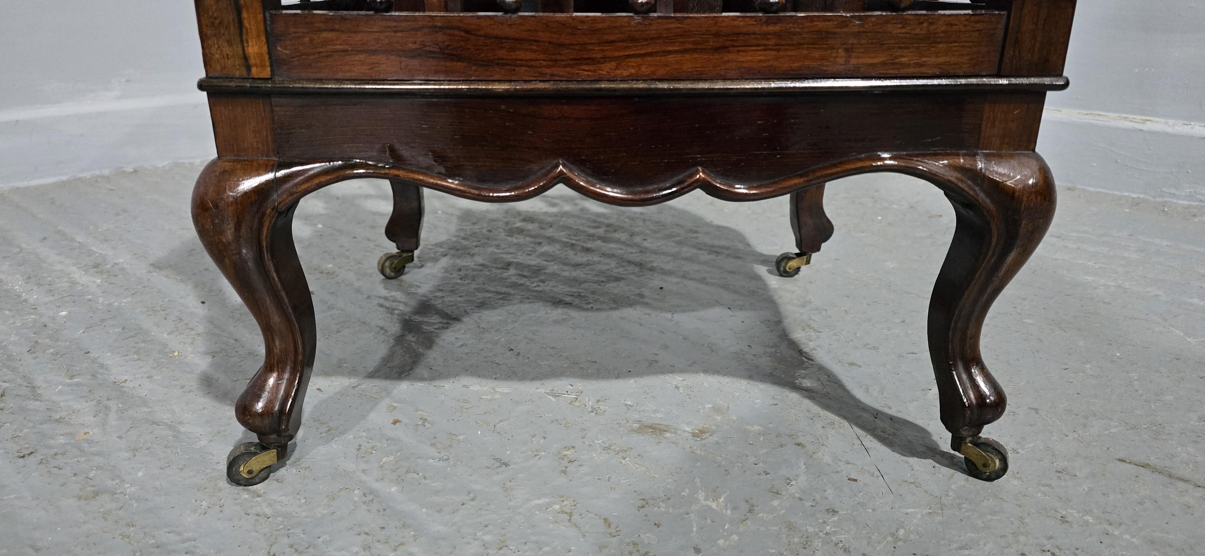 Canterbury vittoriano in palissandro In condizioni buone in vendita a Swadlincote, GB