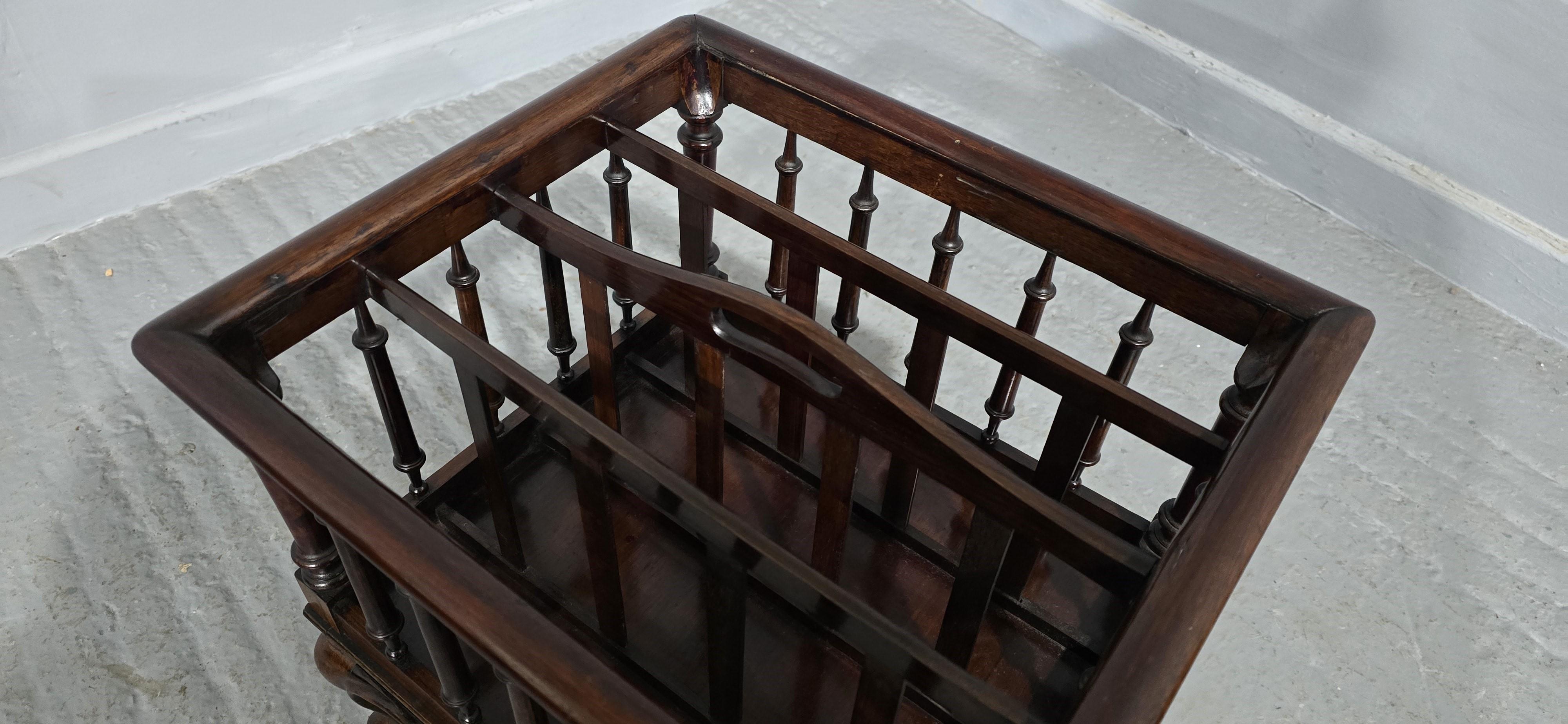 Canterbury vittoriano in palissandro in vendita 2