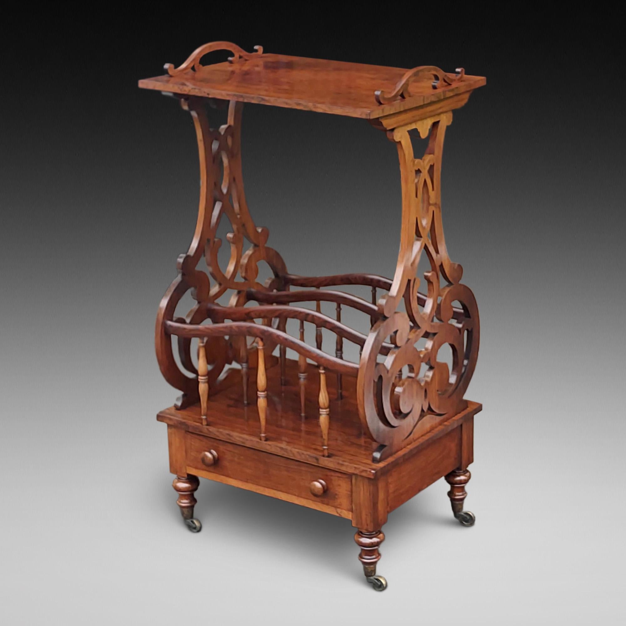 Viktorianisches Palisanderholz Canterbury Whatnot im Zustand „Gut“ im Angebot in Altrincham, GB