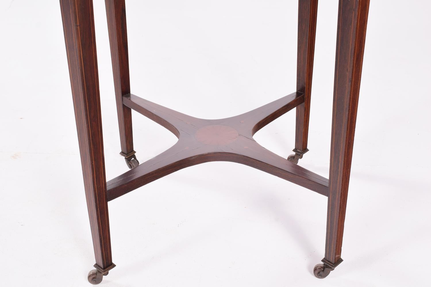 Victorian Rosewood Inlaid English Octagonal Tea Table, 1890 In Good Condition For Sale In Lisboa, Lisboa