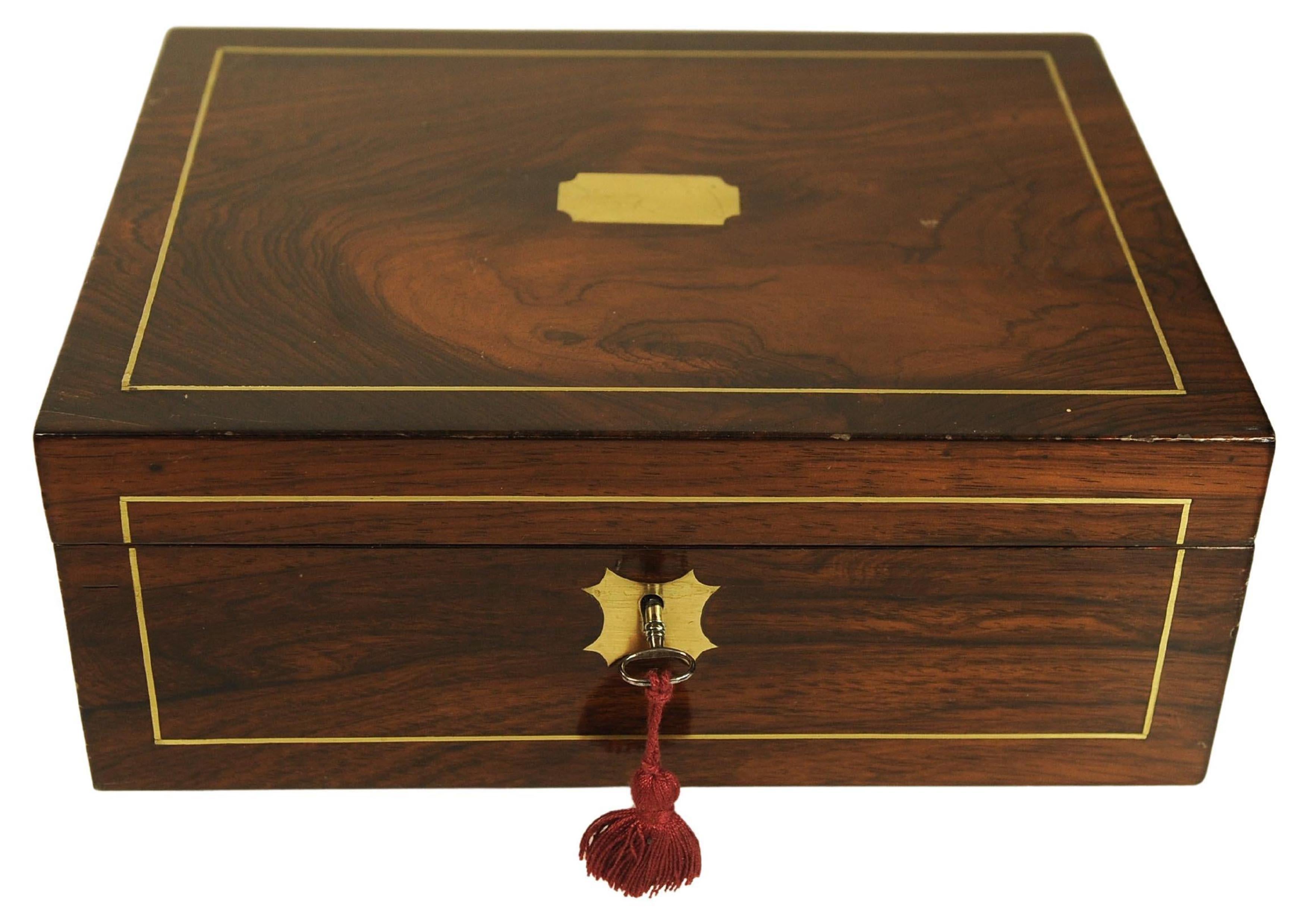 Viktorianische Palisander Damen Schreiben Slope mit eingelegten Messing & Leder Interieur (Britisch) im Angebot