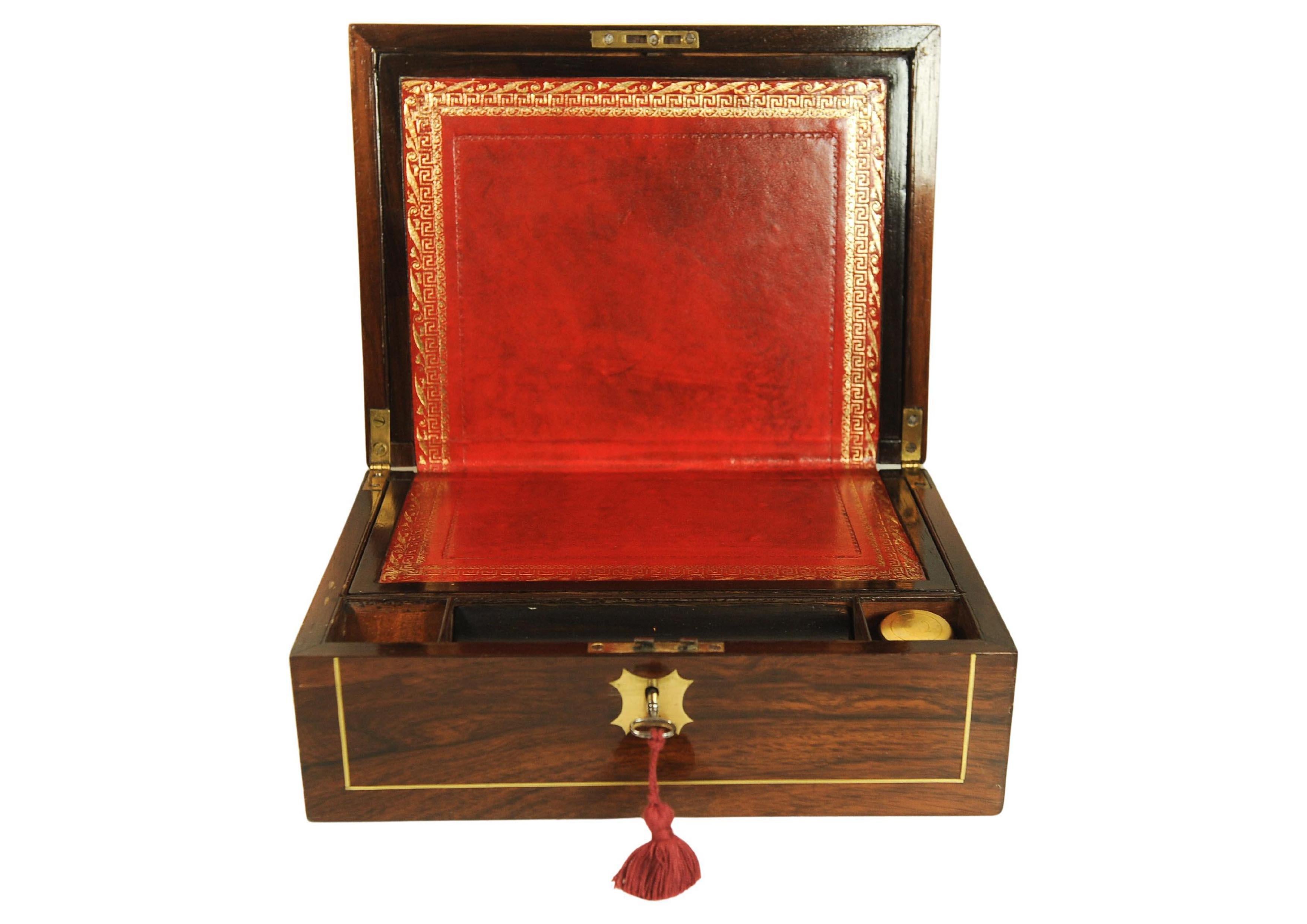 Viktorianische Palisander Damen Schreiben Slope mit eingelegten Messing & Leder Interieur im Angebot 3