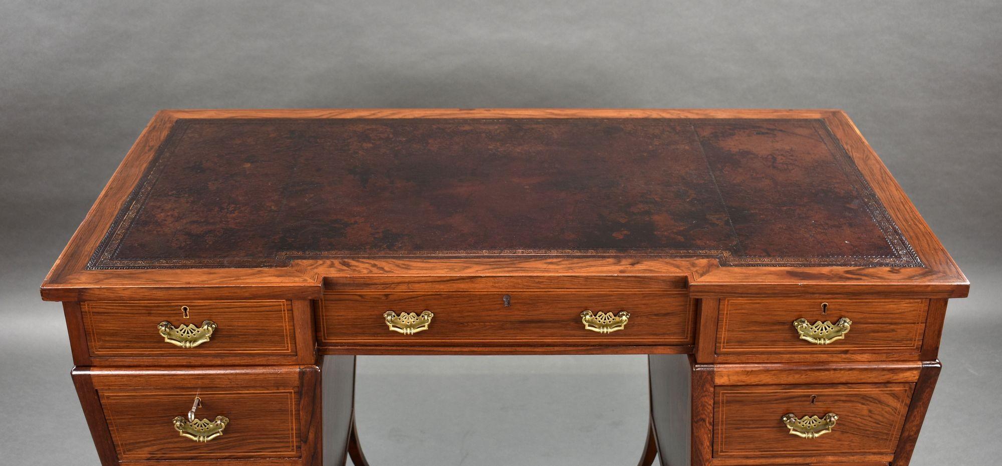 Victorian Rosewood Pedestal Desk For Sale 5