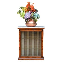 Vitrine victorienne en bois de rose