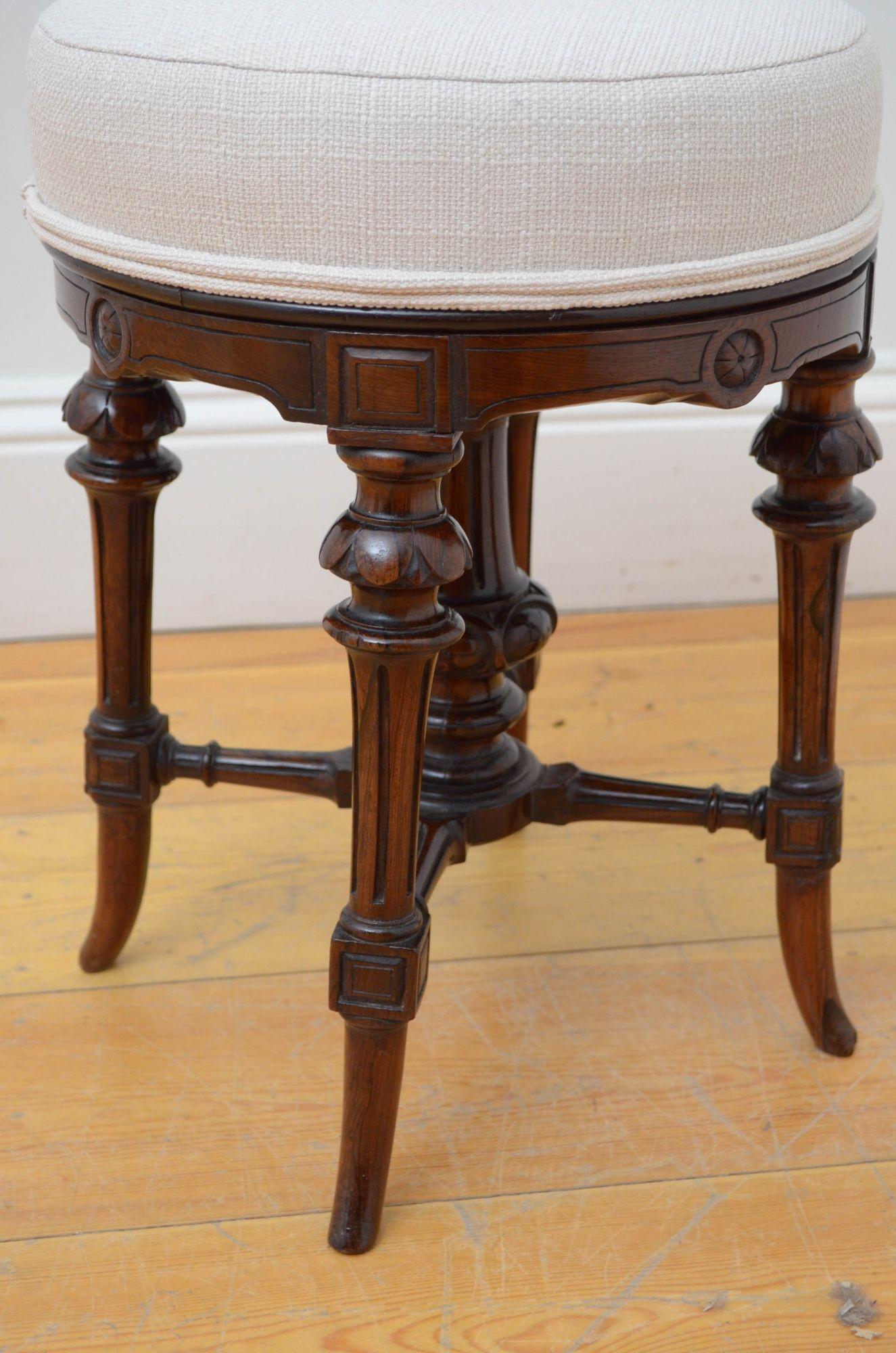 Victorian Rosewood Revolving Stool For Sale 2