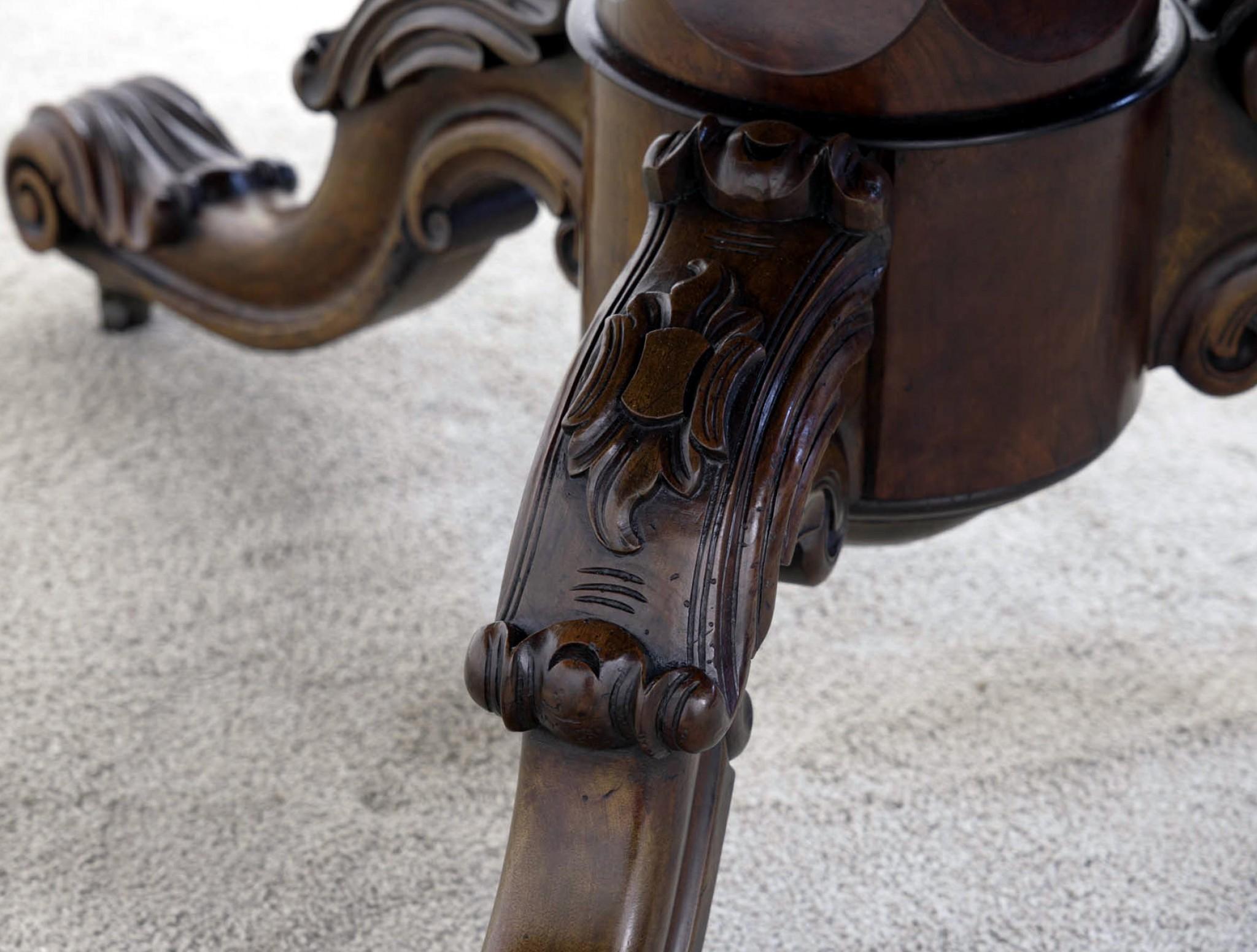 You are viewing a gorgeous Victorian round centre table
Can also be used as a dining table
Crafted from mahogany with intricate inlay work showing floral motifs
Each piece of the inlay would have been hand cut from fruitwoods then embedded into the