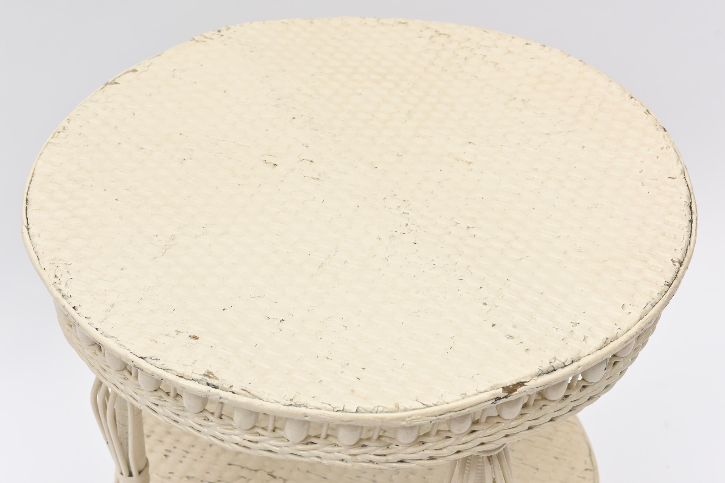 Beaded Victorian Round Wicker Two Tier Side Table by Heywood-Wakefield Co. For Sale