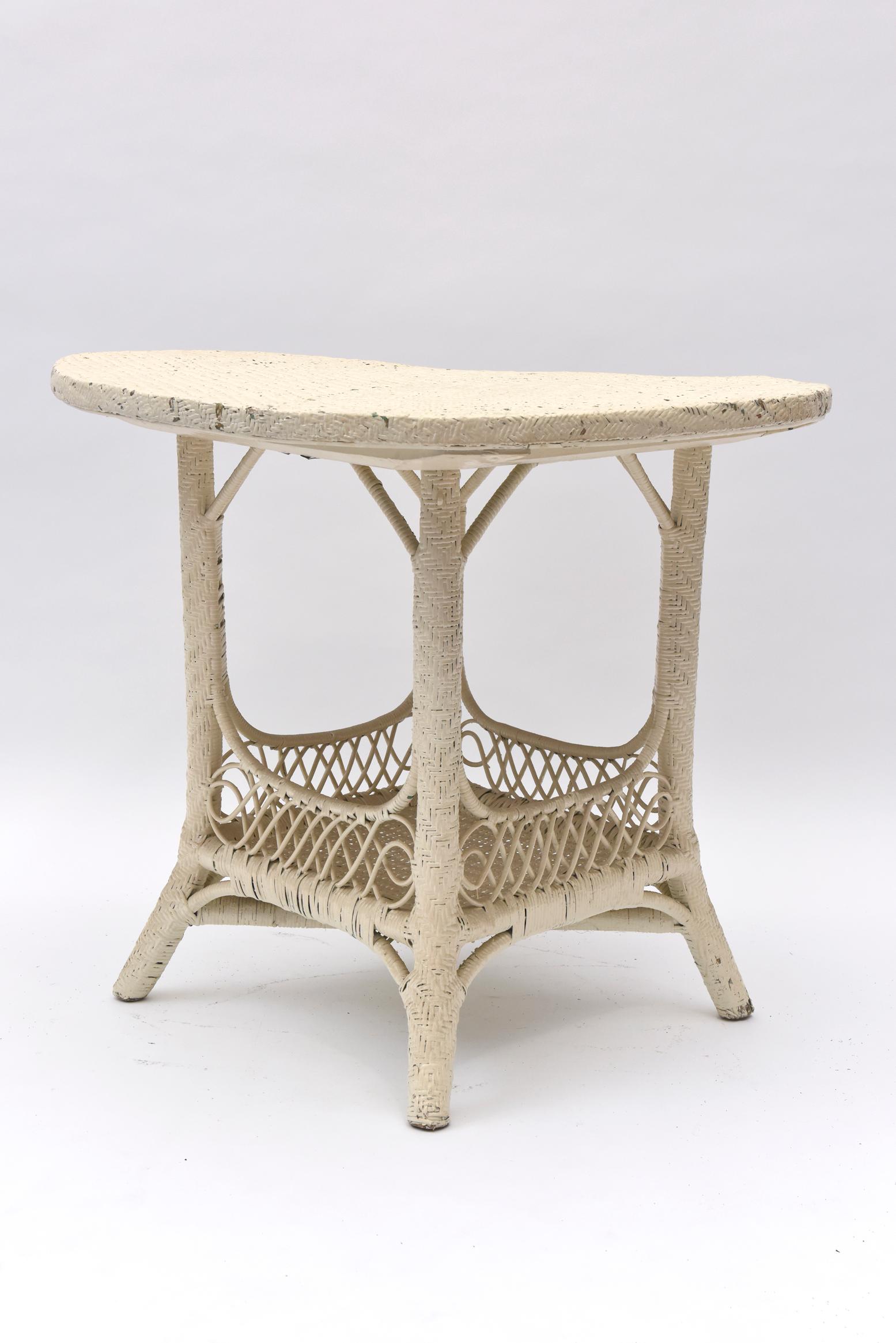 19th Century Victorian Round Wicker Table with Woven Openwork Enclosed Bottom shelf