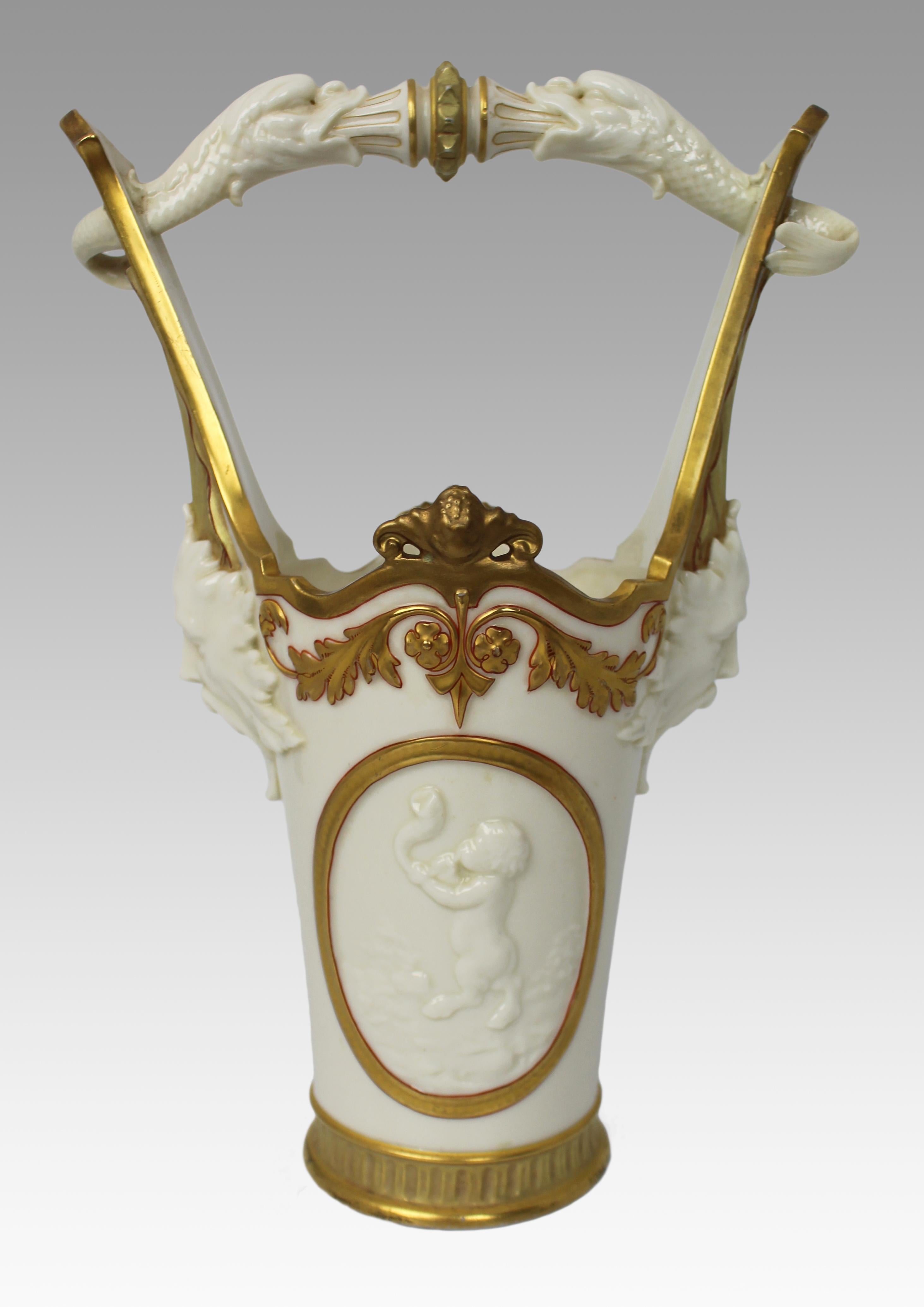 Porcelaine Vase d'exposition victorien Royal Worcester 1884 en vente