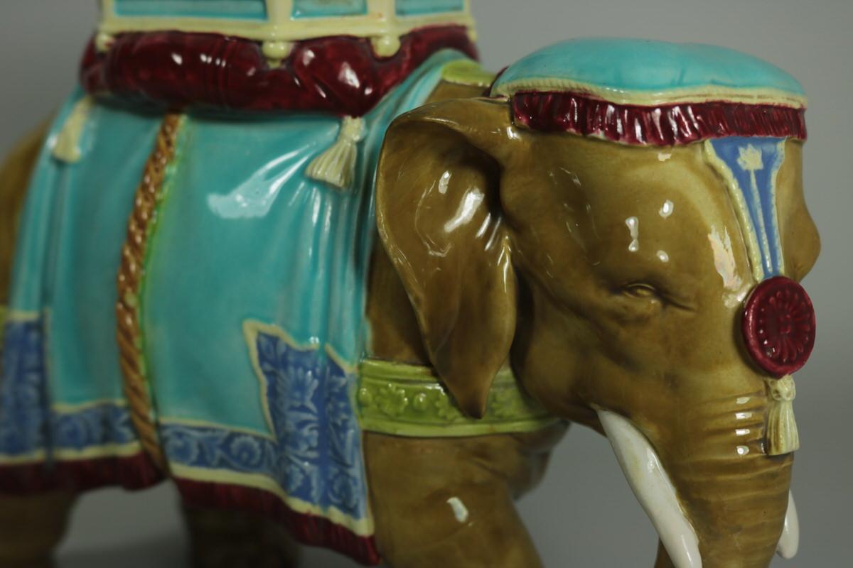 Victorian Royal Worcester Majolica Elephant Figure In Good Condition In Chelmsford, Essex